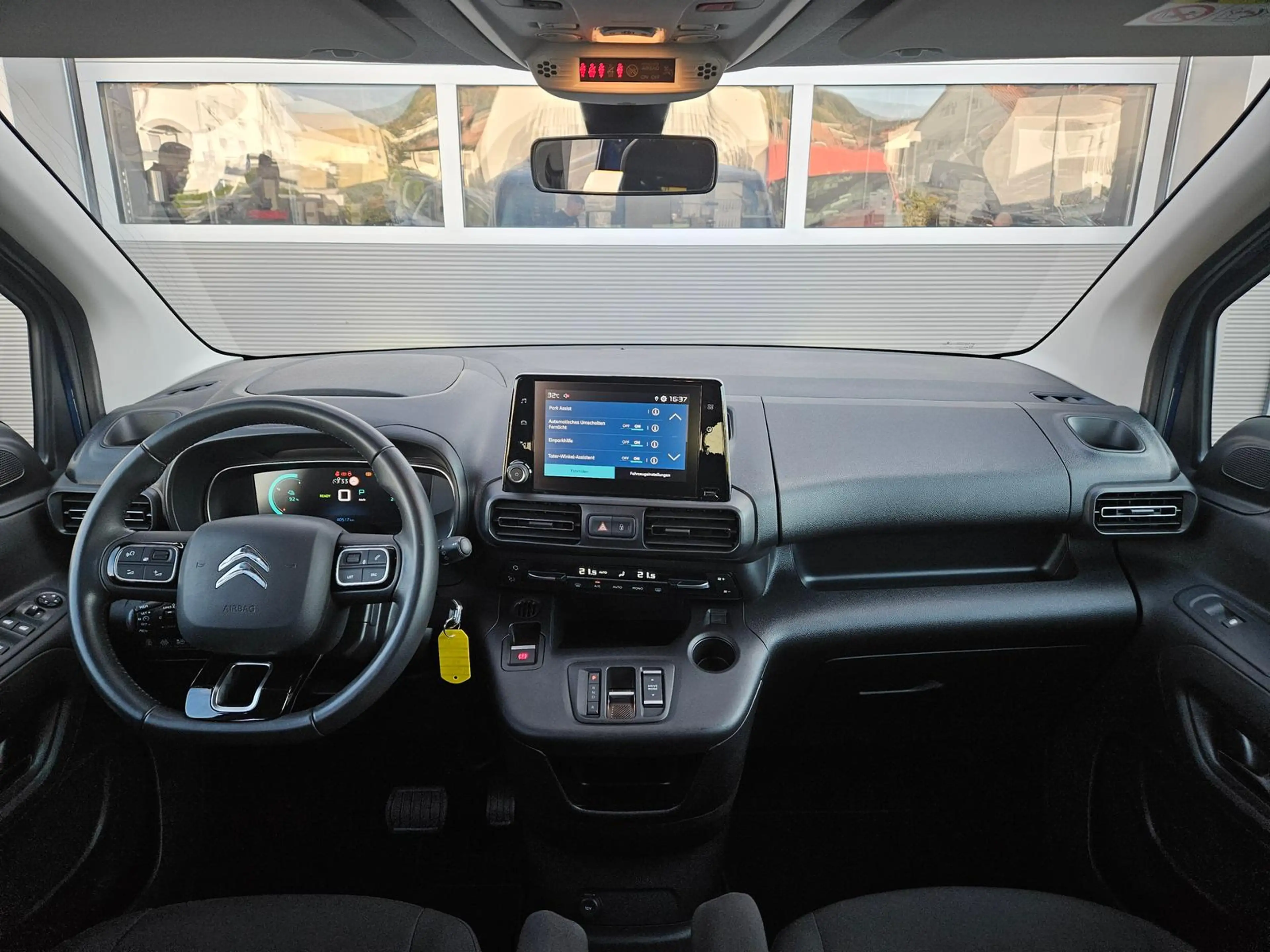 Citroen Berlingo ë-Berlingo Feel Pack M *SHZ*Park-Assist*RFK*11KW-O — photo 12