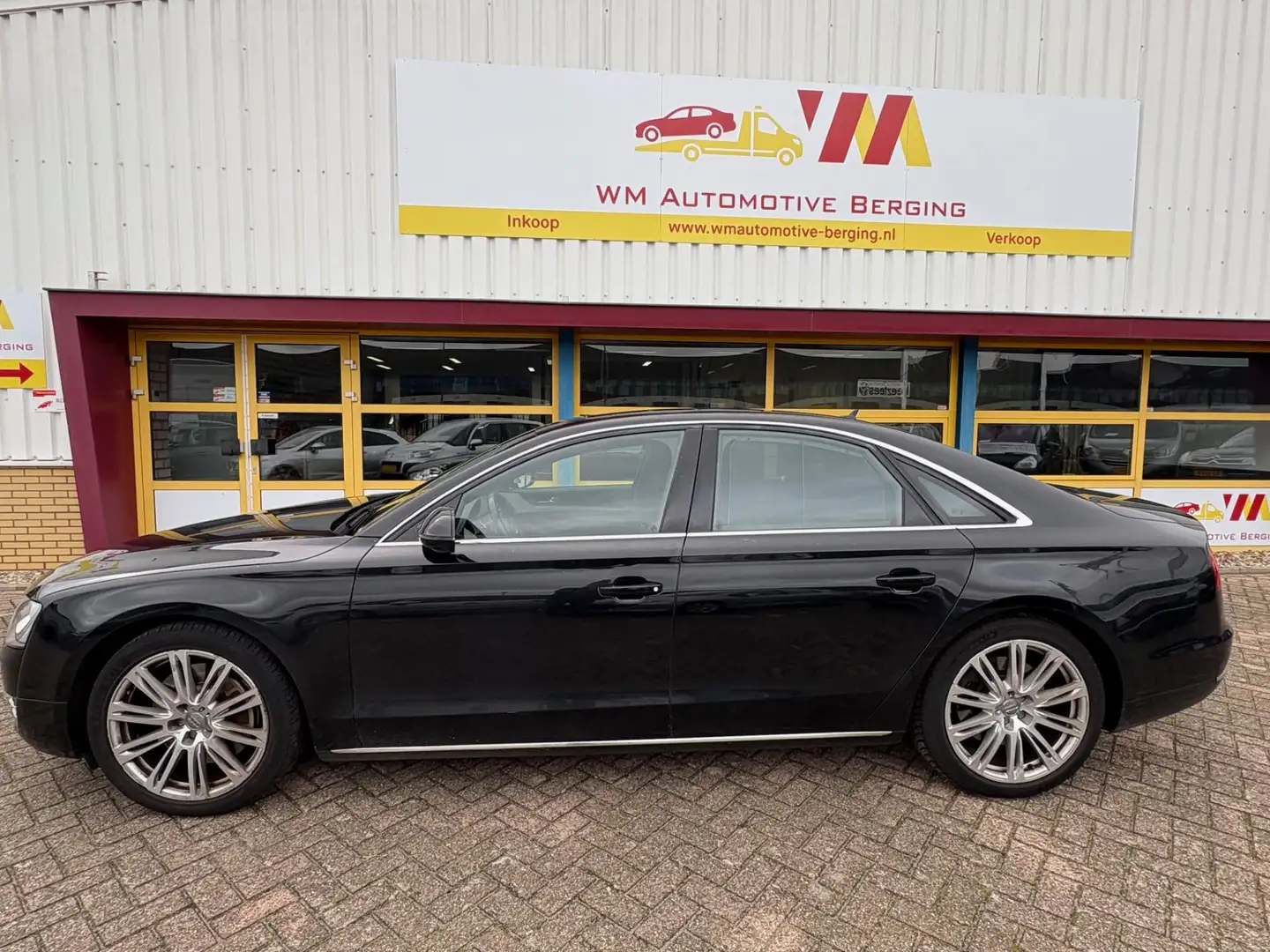 Audi A8 4.2 FSI quattro Pro Line+VOLL OPTIES Zwart - 2