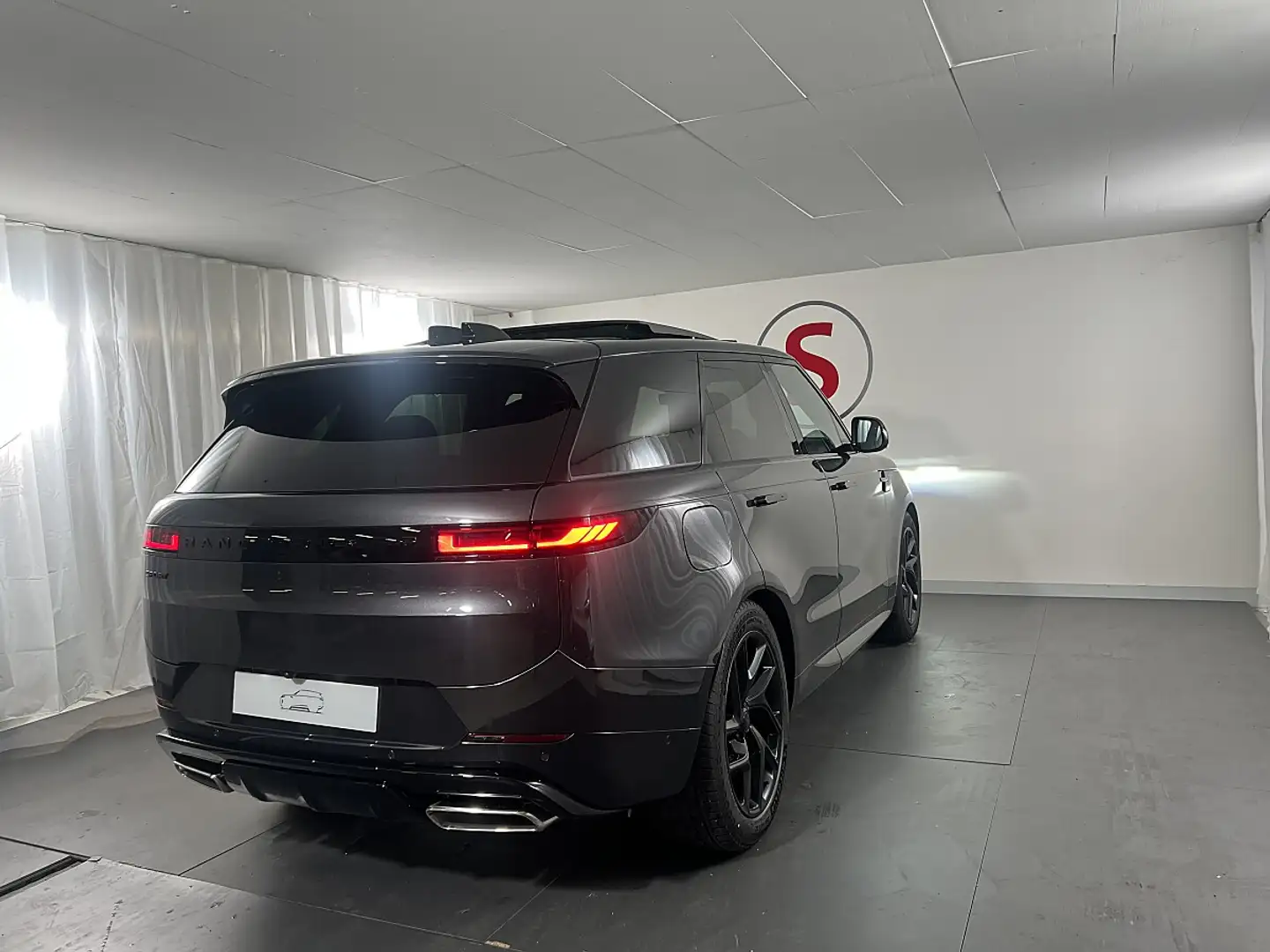 Land Rover Range Rover Sport P550e PHEV AWD Autobiography Aut. Grau - 2