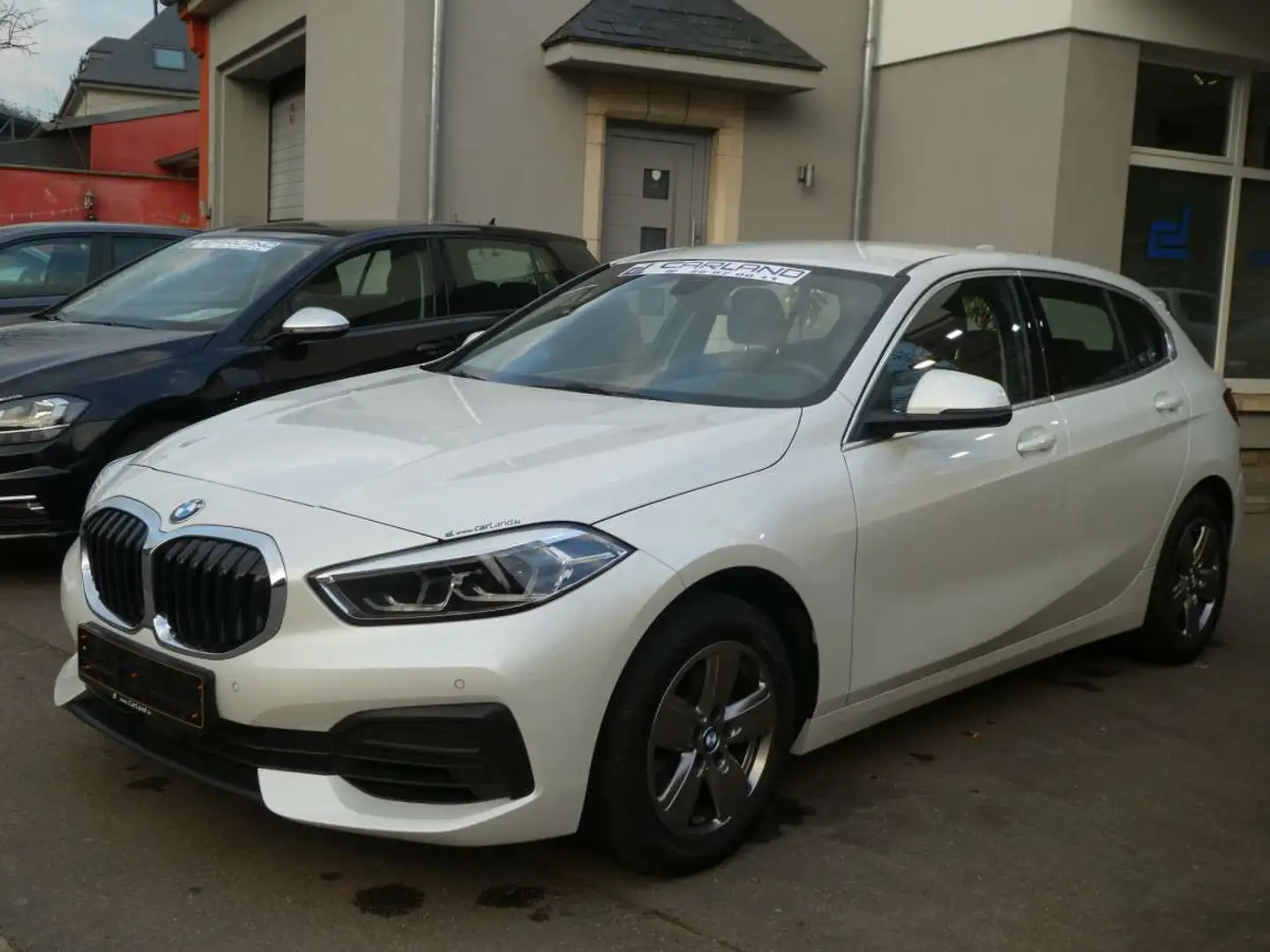 BMW 116 iA Pack Auto. Blanc - 1