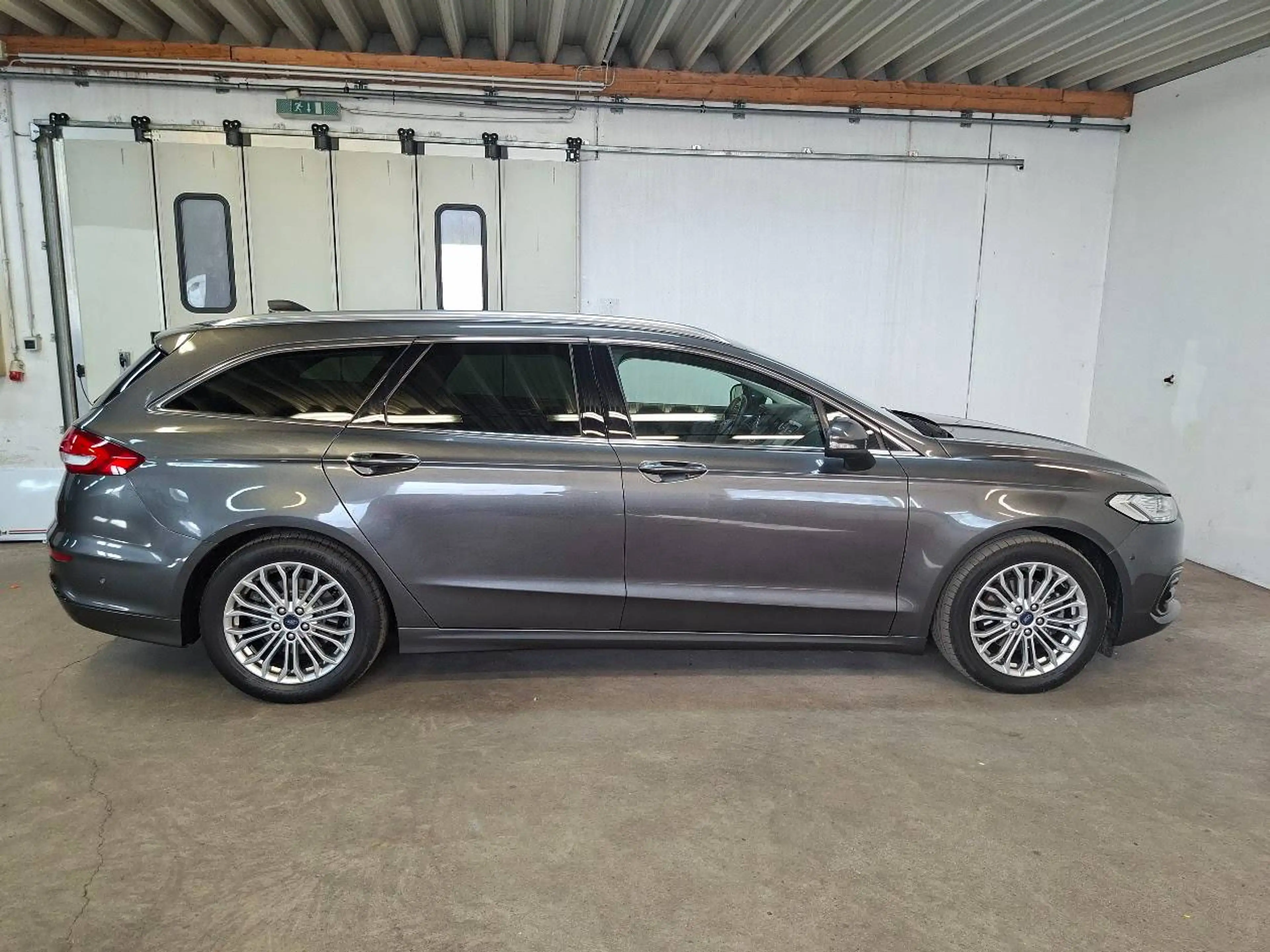Ford Mondeo Kombi 2.0 EcoBlue Titanium, AHK, ACC, LED, Kamera — photo 5