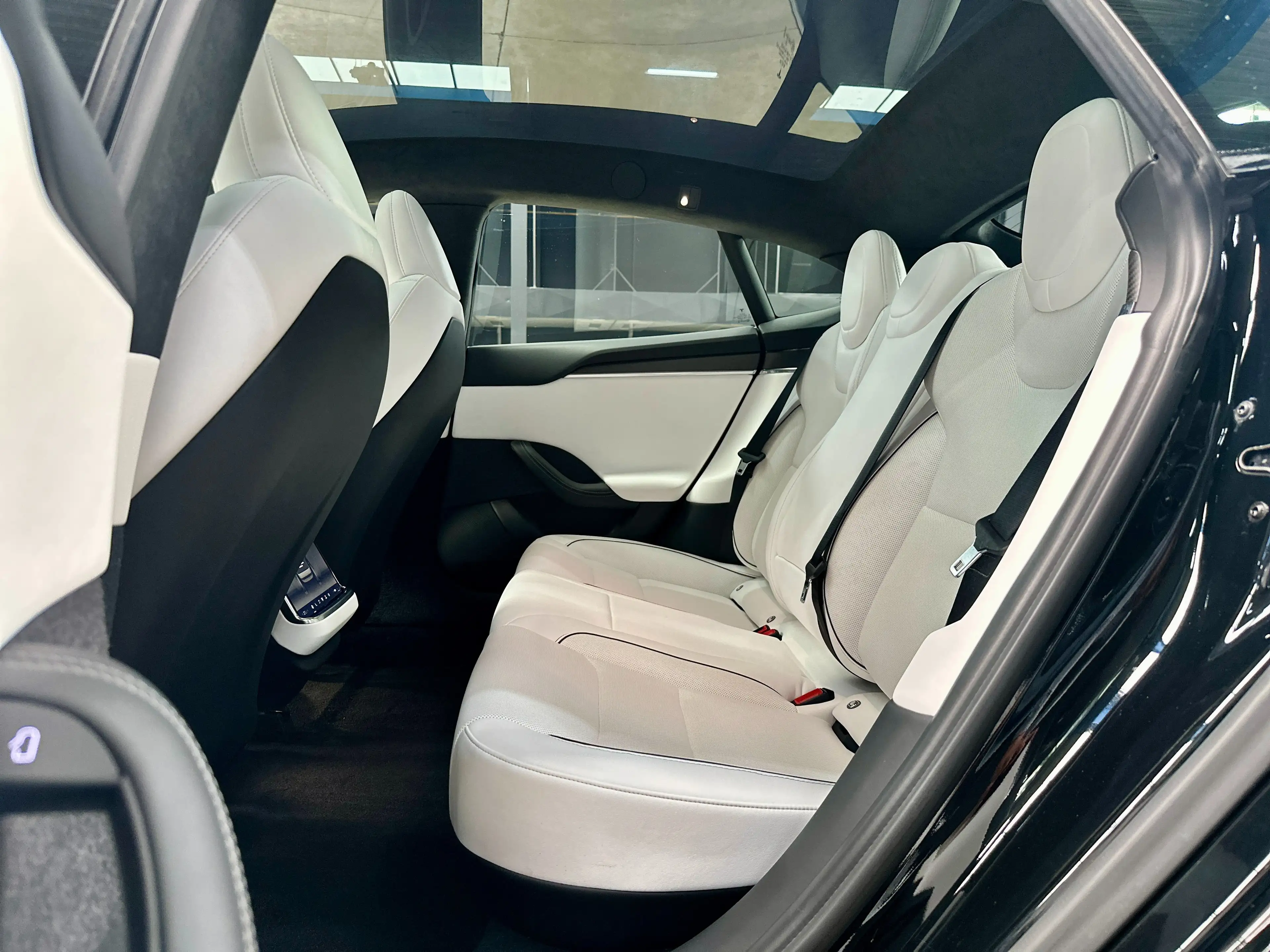 Tesla Model S PLAID 1.020 HP - FULL SELF DRIVING - 21" ARACHNID — photo 13