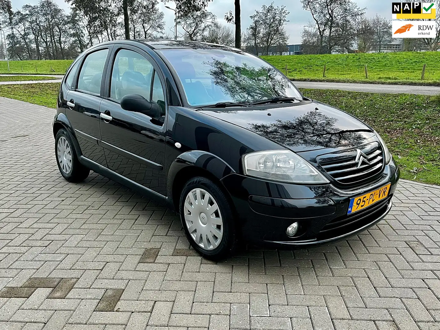 Citroen C3 1.4i Exclusive Clima INRUILKOOPJE |NIEUWE APK Noir - 1