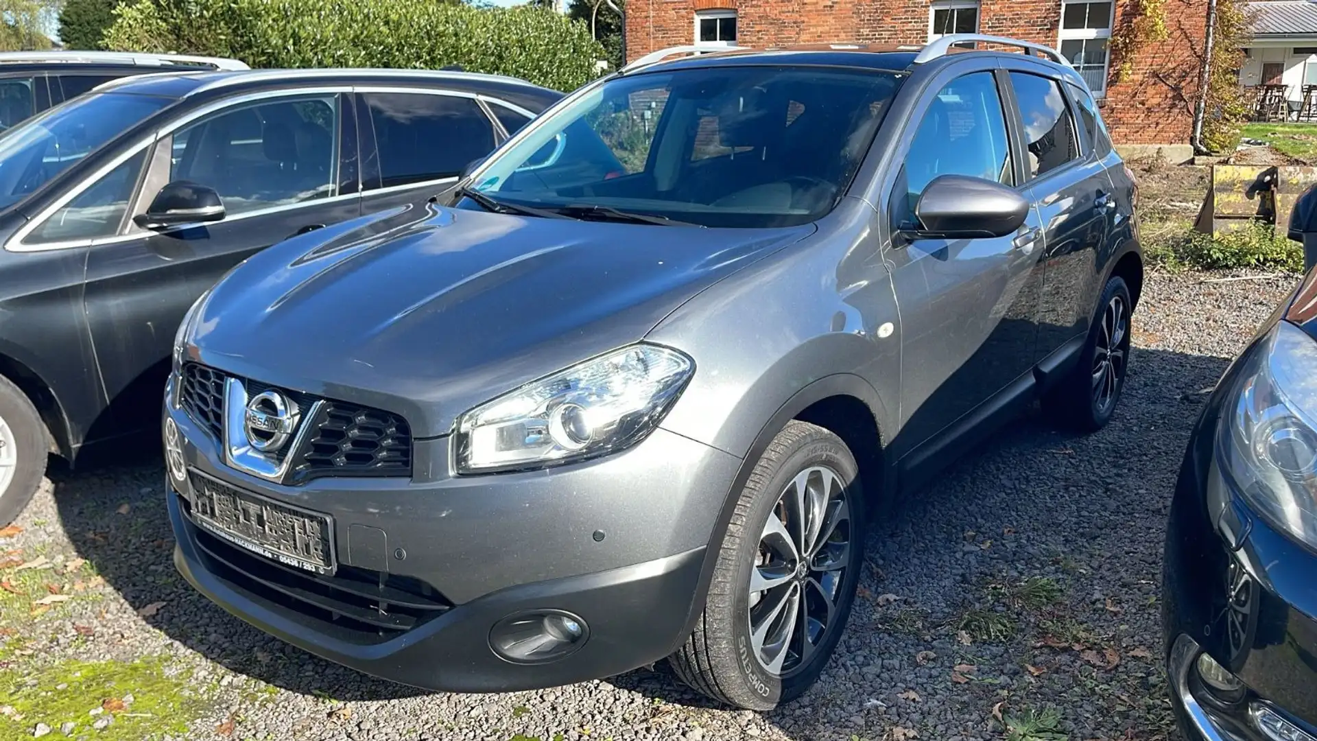 Nissan Qashqai I-Way 4X4 1.Hd.+RFK+Navi Gris - 1