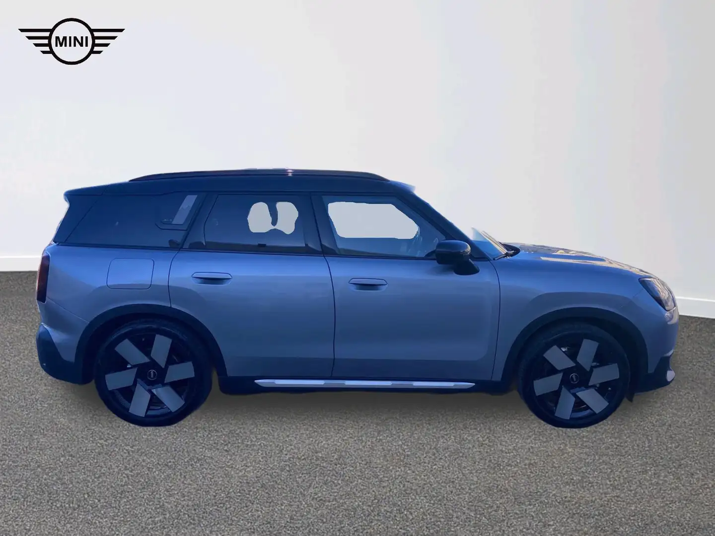 MINI Countryman S All4 All-Electric MINI Countryman SE ALL4 Szürke - 2