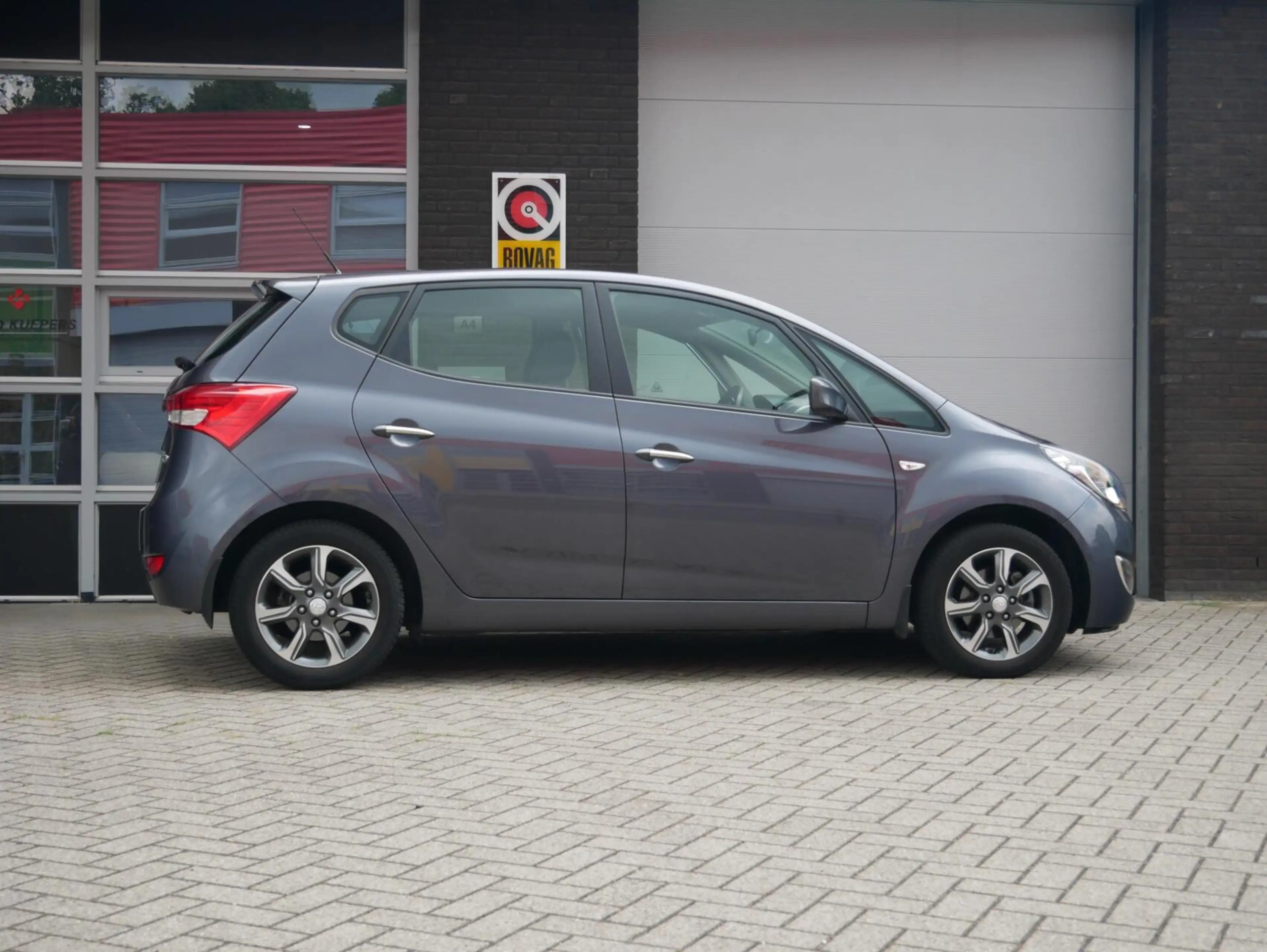 Hyundai iX20 1.6i Premium Camera| Cruise| Navi+BT — photo 12