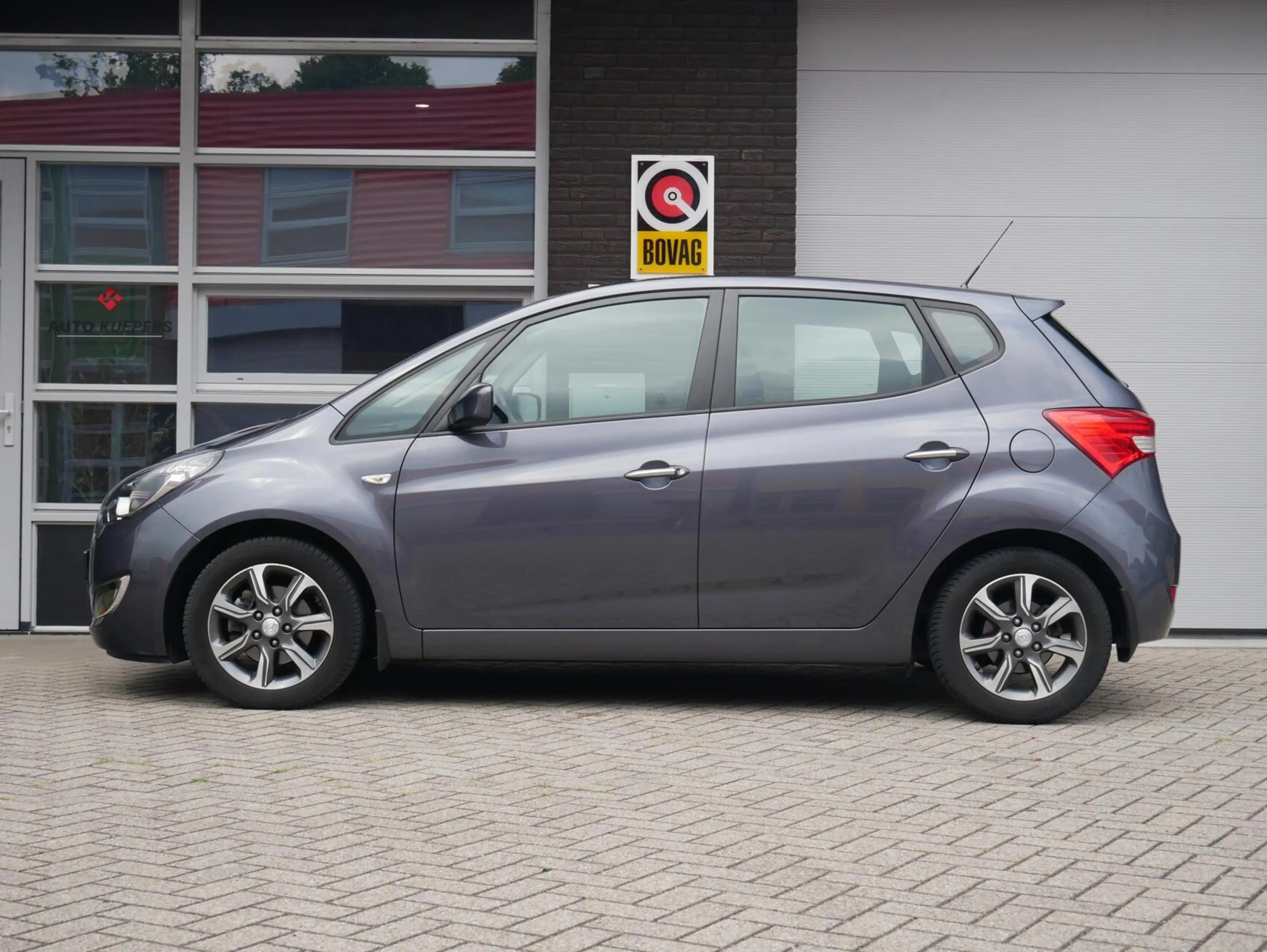 Hyundai iX20 1.6i Premium Camera| Cruise| Navi+BT — photo 2