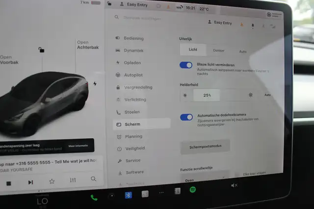 Tesla Model Y view 29