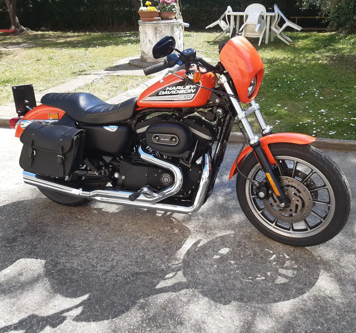 Harley-Davidson Sportster 883 Orange - 1