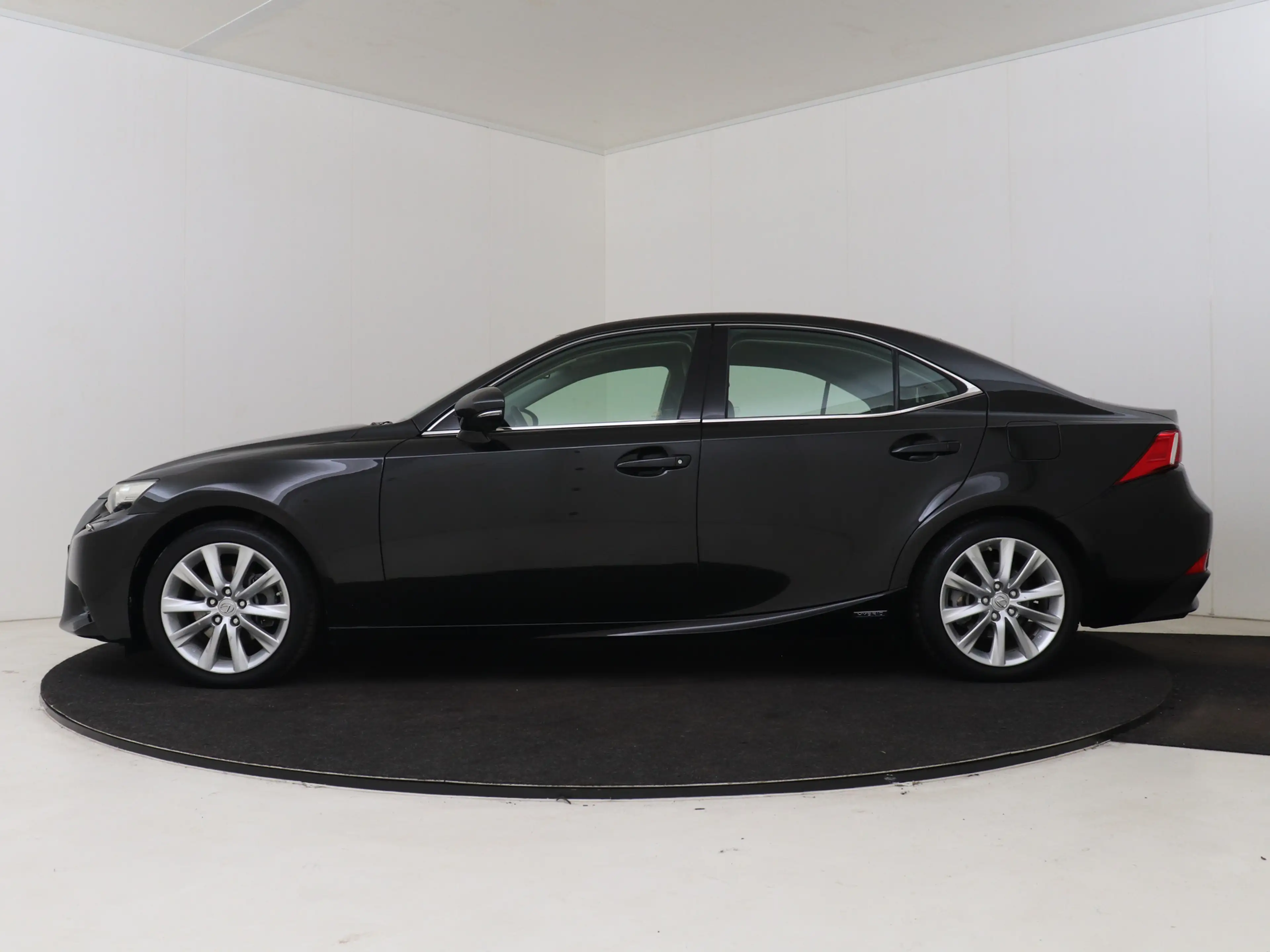 Lexus IS 300 300h Luxury Line | Dealer Onderhouden | Mark Levin — photo 3