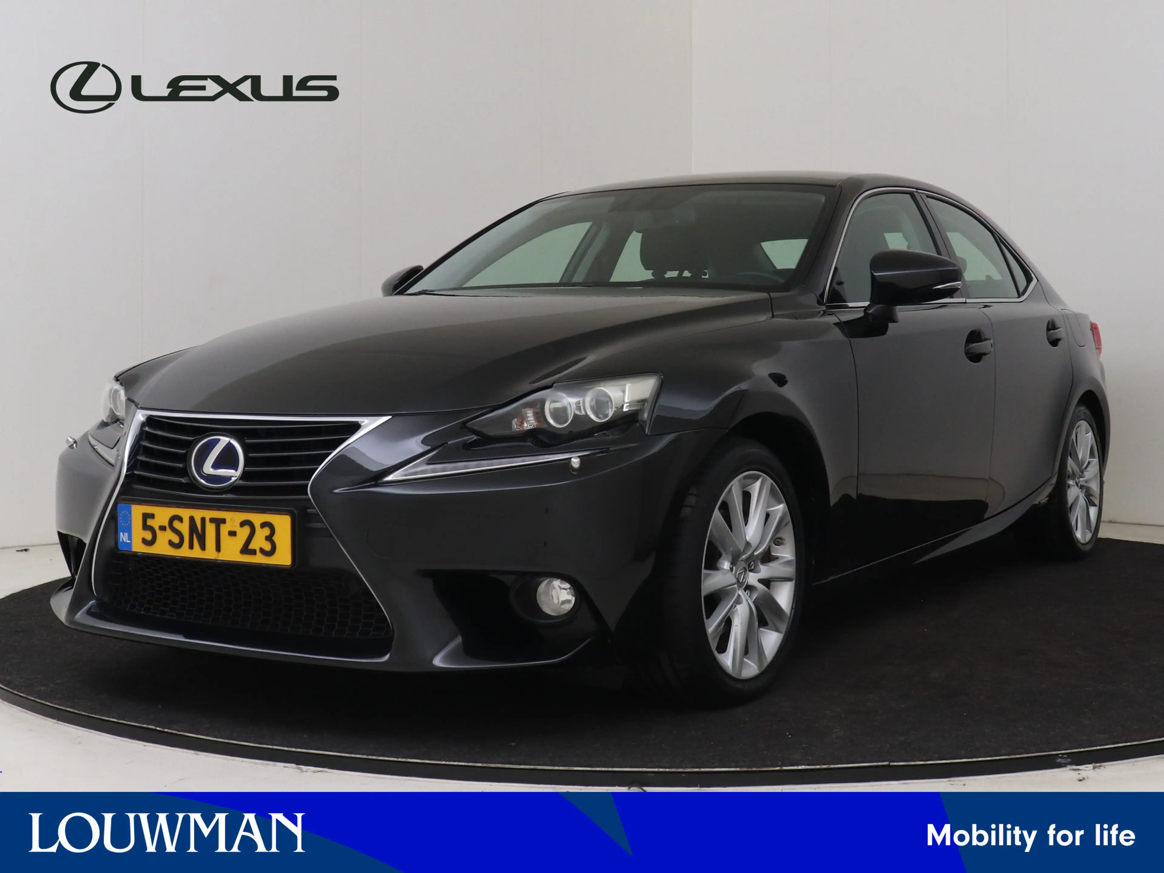 Lexus IS 300 300h Luxury Line | Dealer Onderhouden | Mark Levin