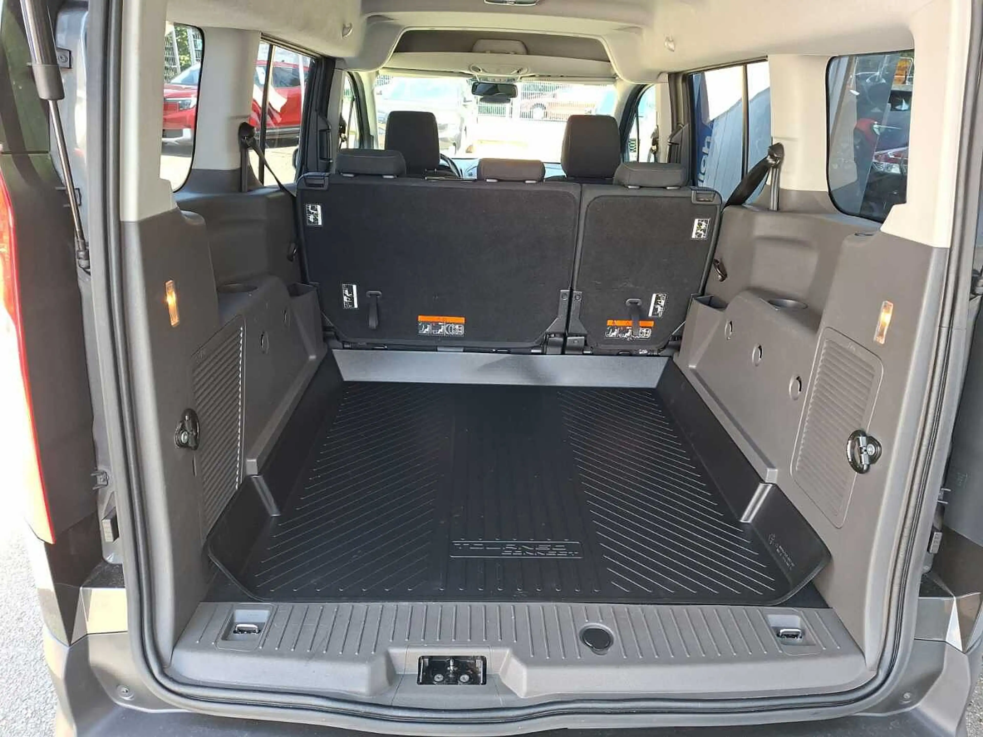 Ford Grand Tourneo Connect L2 Trend 1. Hdn. AHK — photo 9