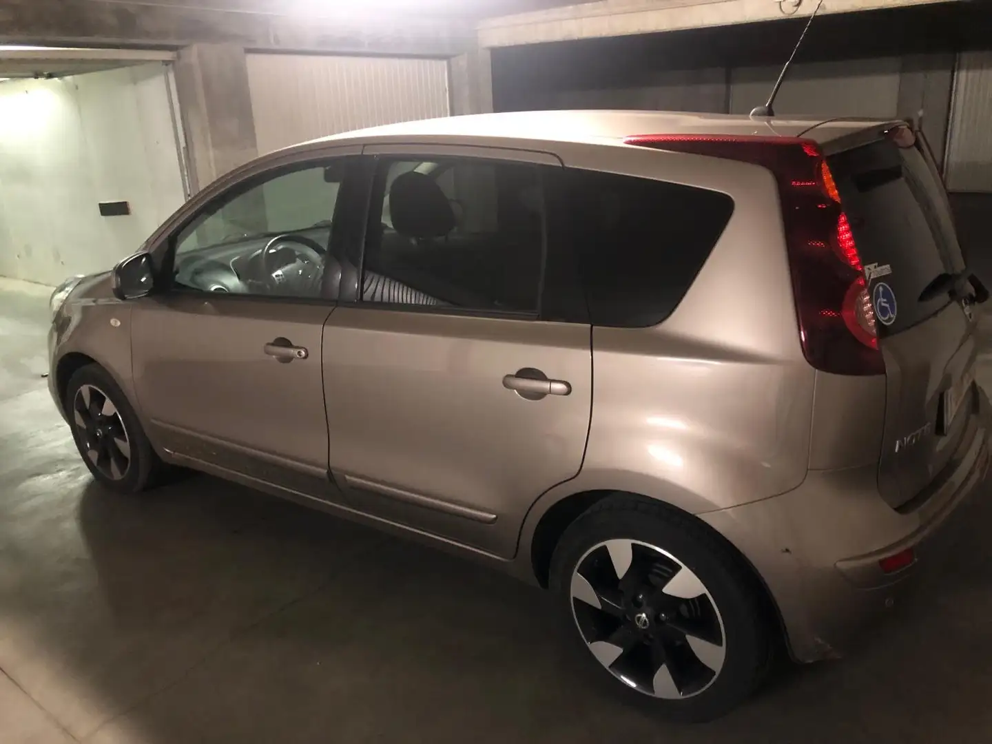 Nissan Note 1.6i Connect Edition Bronce - 2