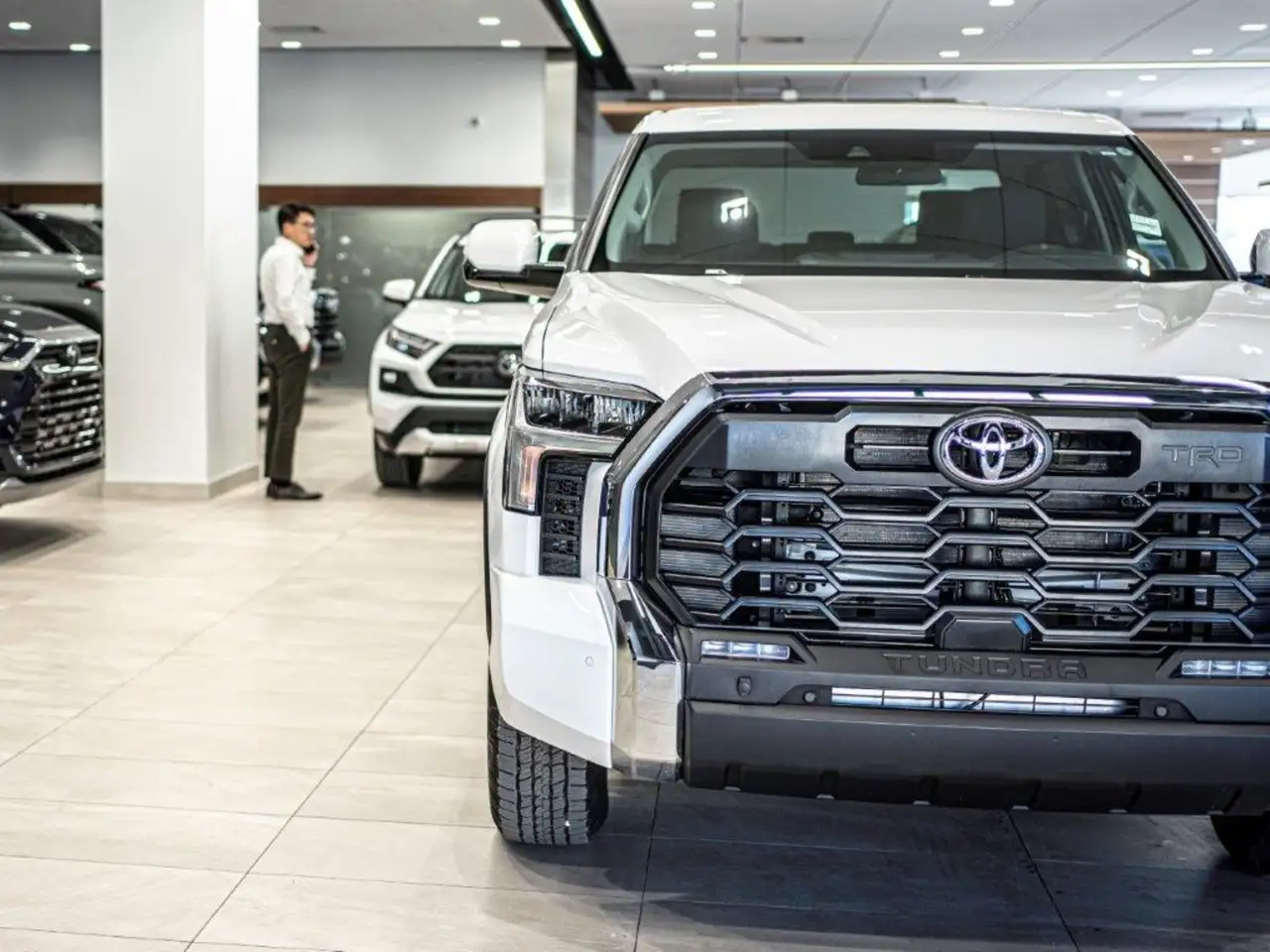 Toyota Tundra снимка Toyota Tundra