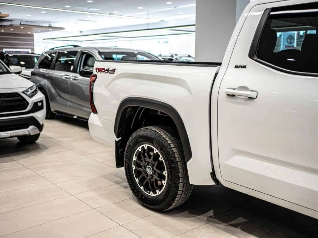 Toyota Tundra снимка Toyota Tundra