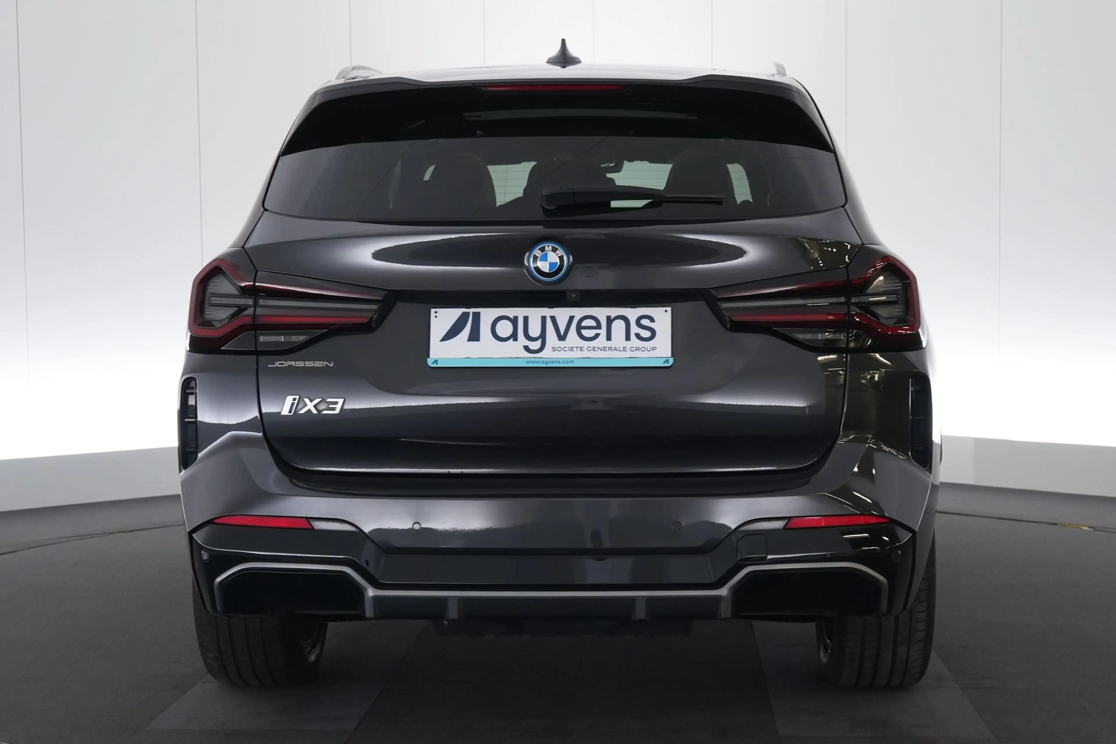 BMW iX3 80 kWh LEDER/CUIR LED GPS PDC CAM Pano BLIS Verw. — photo 8
