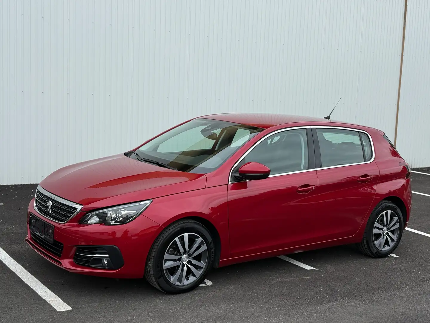 Peugeot 308 *AppleCarplay*AndroitAuto* Rot - 1