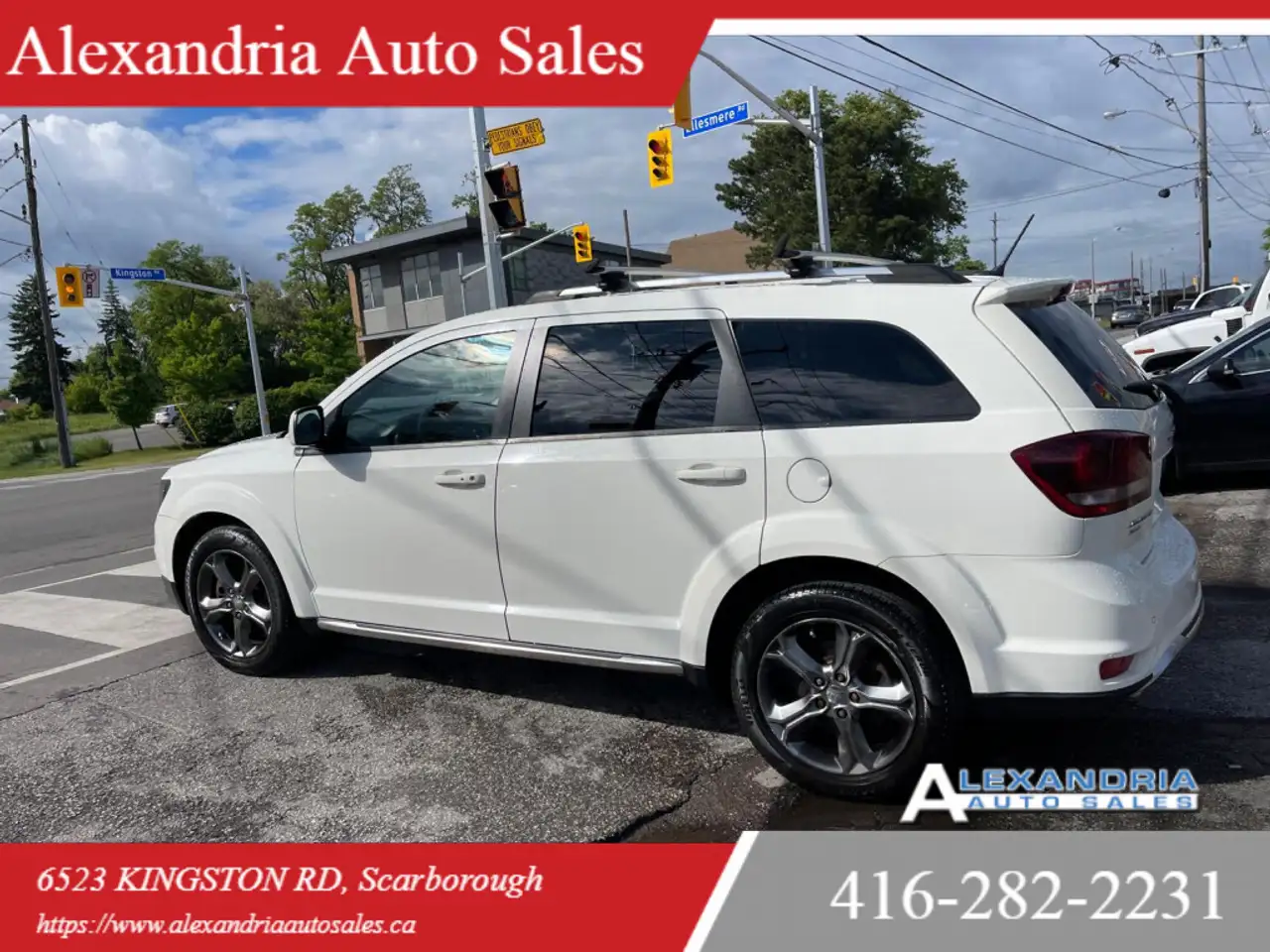 Dodge Journey снимка Dodge Journey