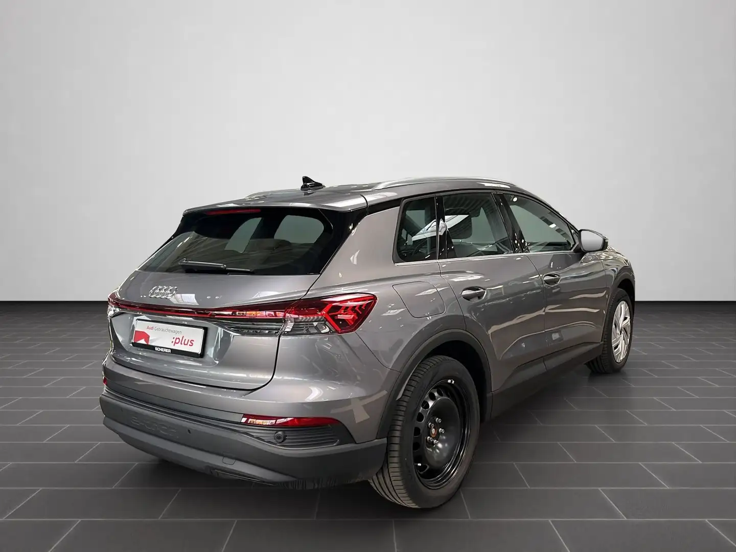 Audi Q4 e-tron 45 e-tron 210 kW Grau - 2
