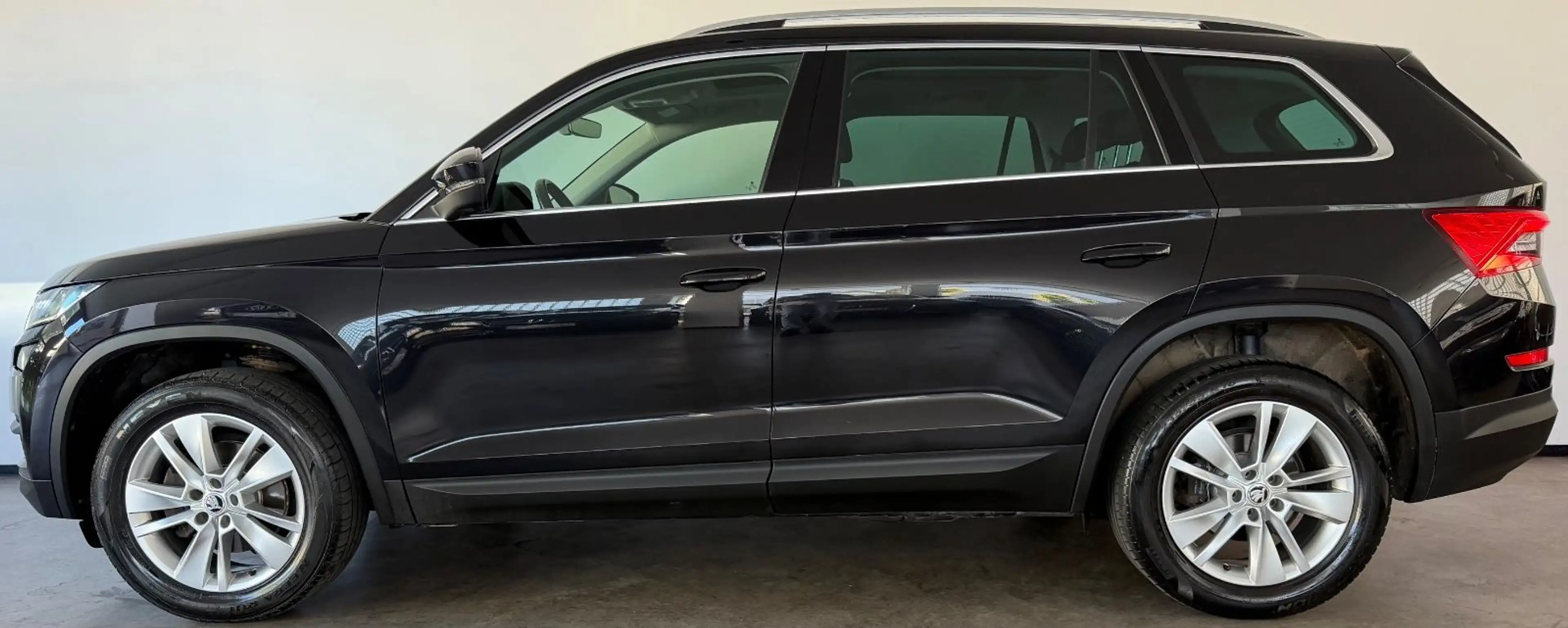 Skoda Kodiaq Style 4x4 2.Hand AHK Pano ACC Cam CarPlay — photo 9