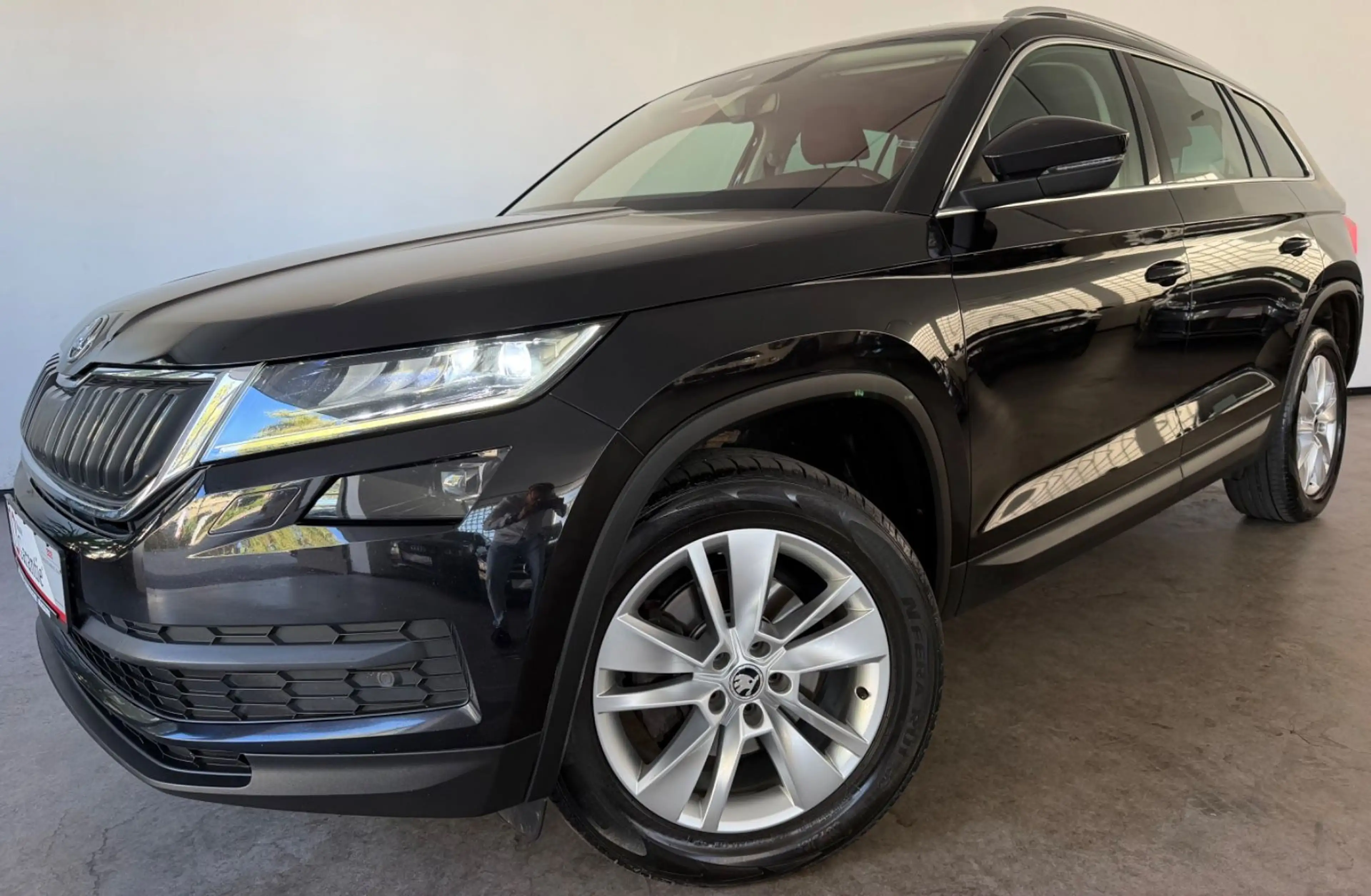 Skoda Kodiaq Style 4x4 2.Hand AHK Pano ACC Cam CarPlay — photo 8