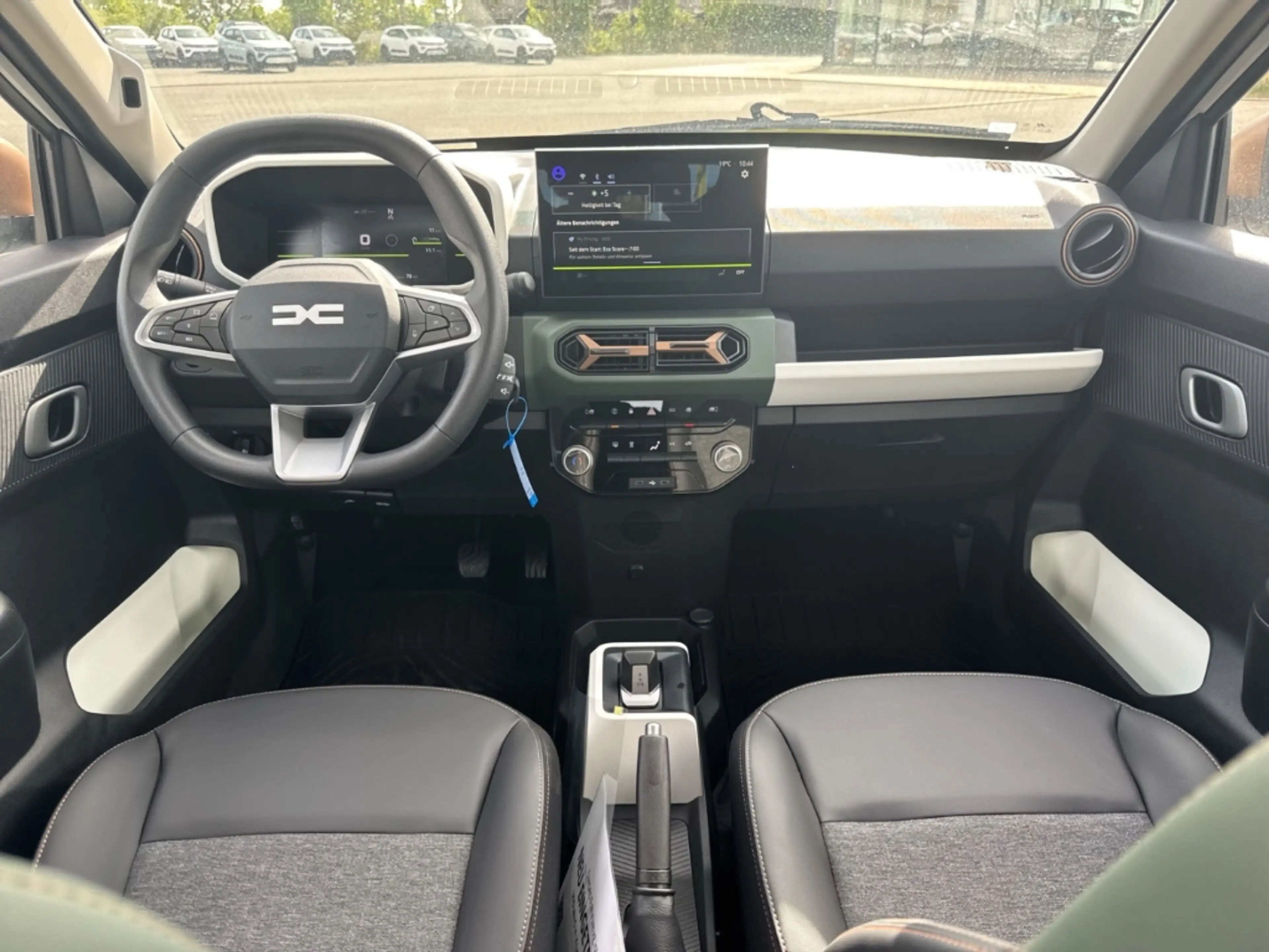 Dacia Spring EXTREME ELECTRIC 100 Extreme LED+KAMERA+PDC — photo 14