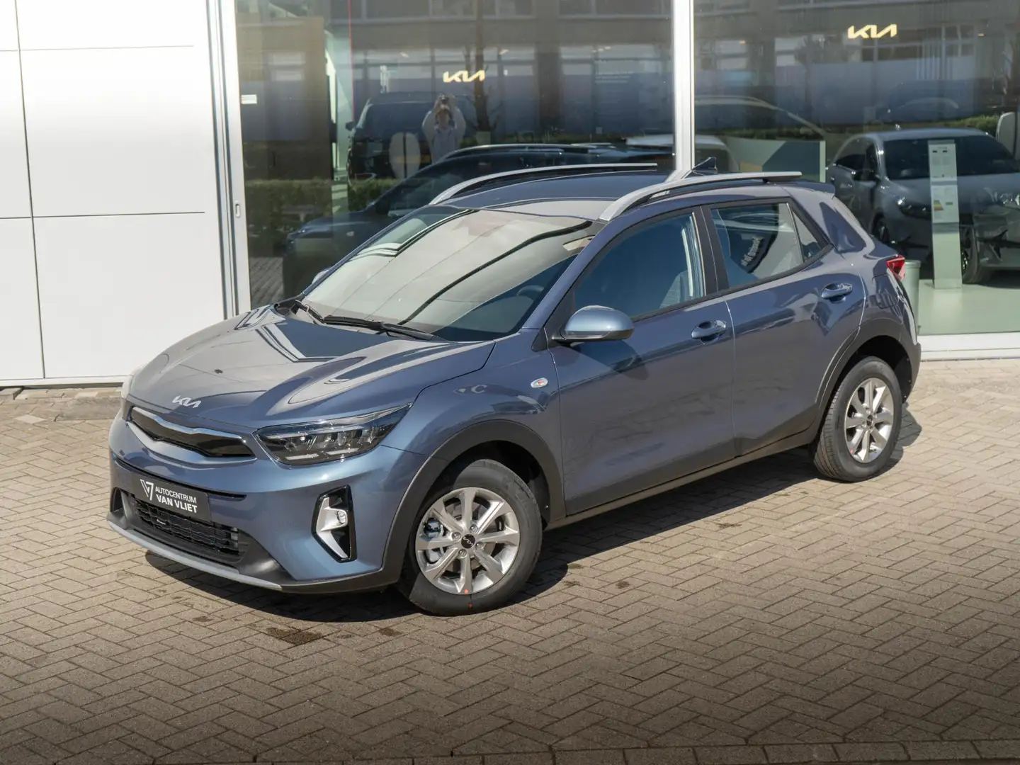Kia Stonic 1.0 T-GDi MHEV DynamicLine ANWB Private Lease v.a Blauw - 2