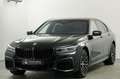 BMW 740 d xD Executiv Leder Nachtsicht M-Sport 21Zol crna - thumbnail 3