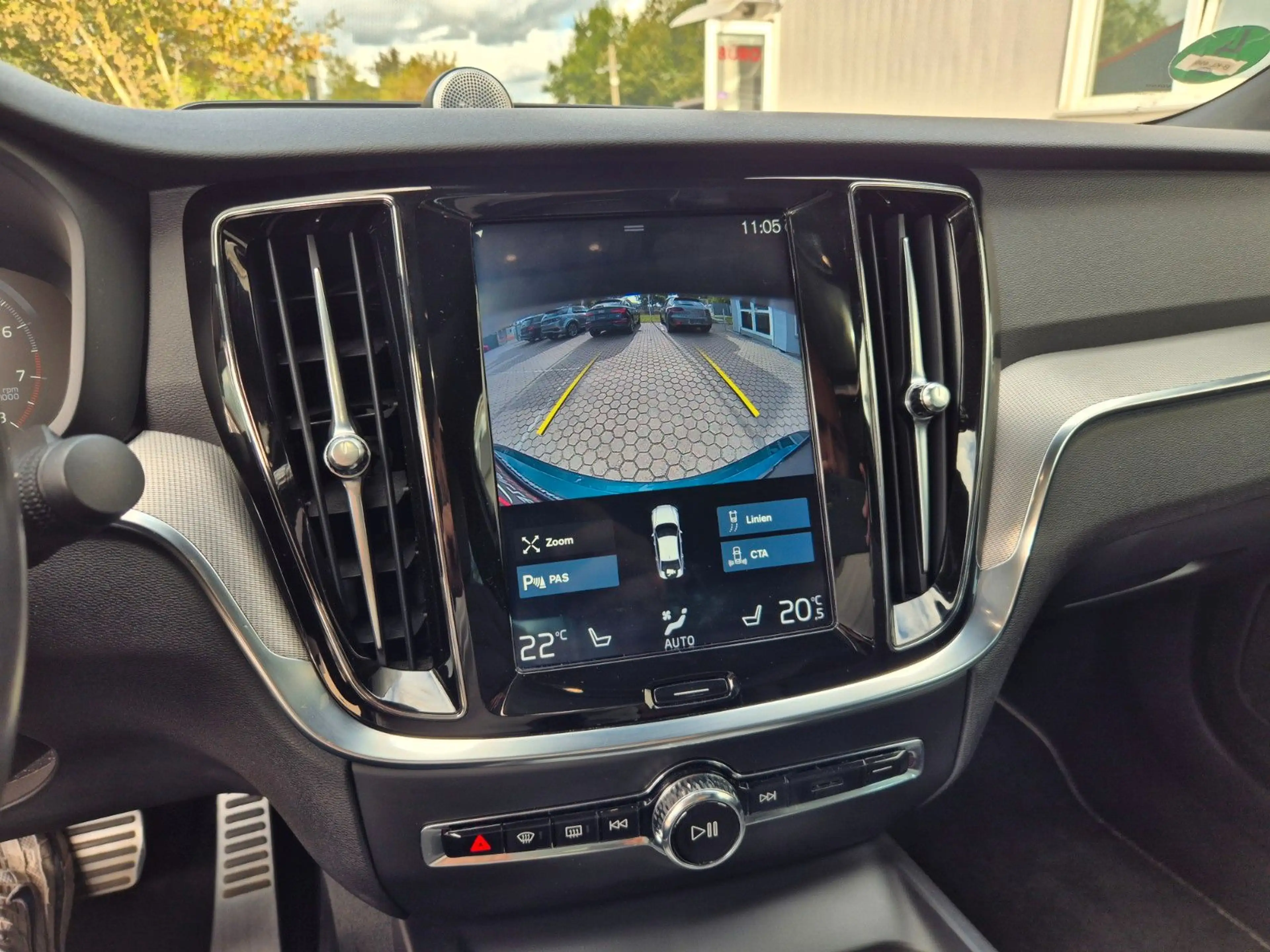 Volvo S60 T5 R Design Bowers & Wilkins Premium Leder — photo 13