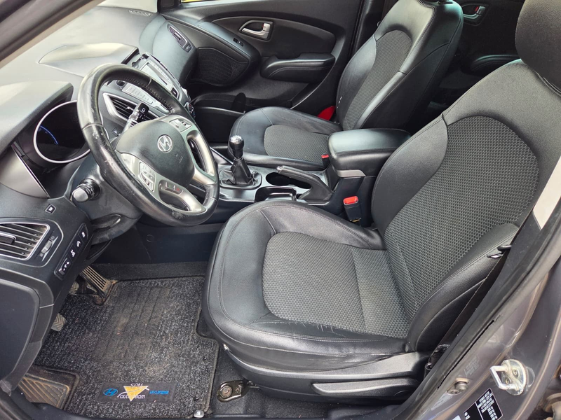 Hyundai iX35 Style AWD 4X4 Allrad,AHK,Leder,PDC — photo 10