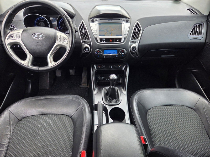 Hyundai iX35 Style AWD 4X4 Allrad,AHK,Leder,PDC — photo 13