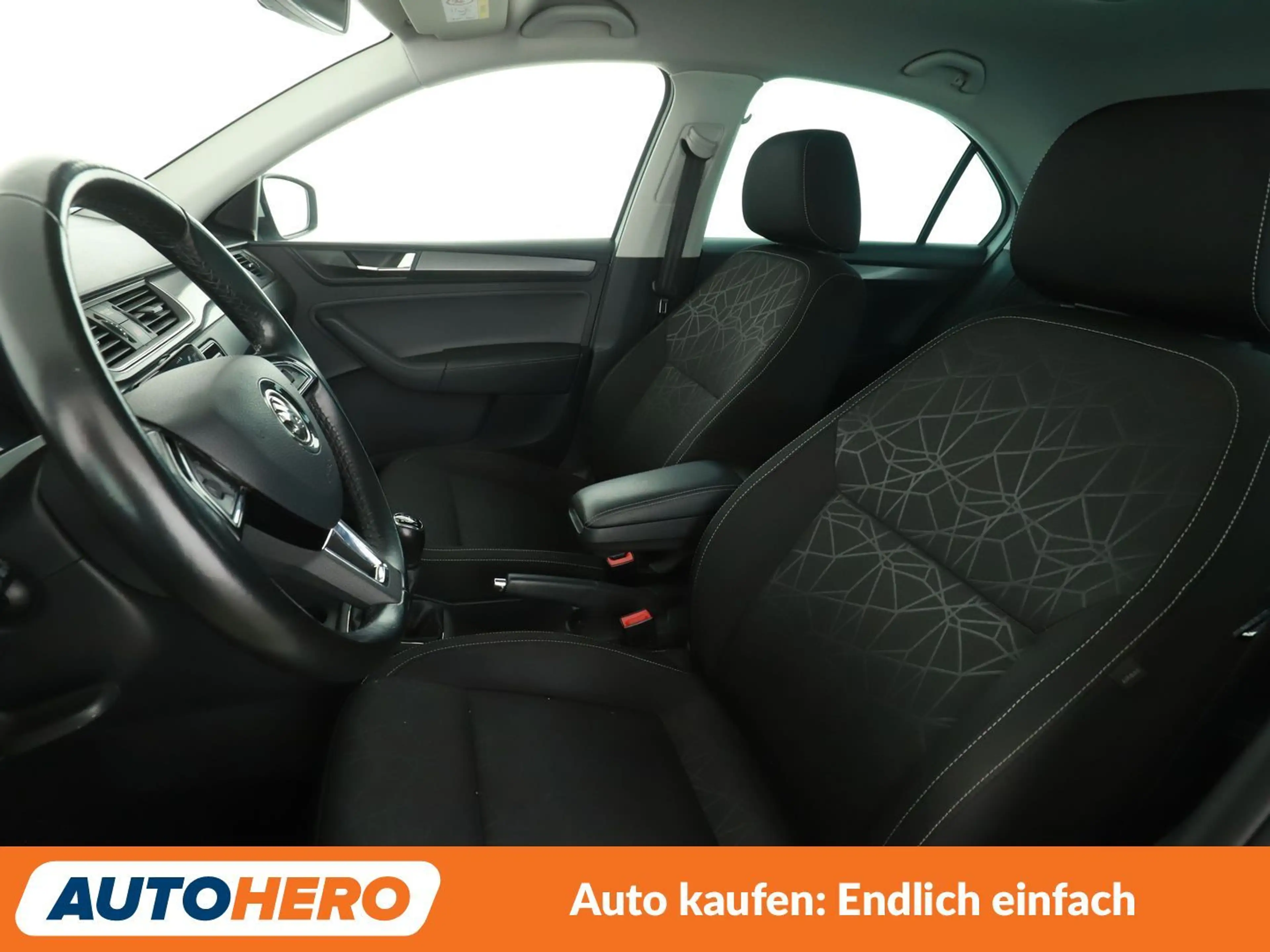 Skoda Rapid/Spaceback 1.0 TSI Clever*PDC*SHZ*KLIMA*TEMPO*GARANTIE* — photo 10