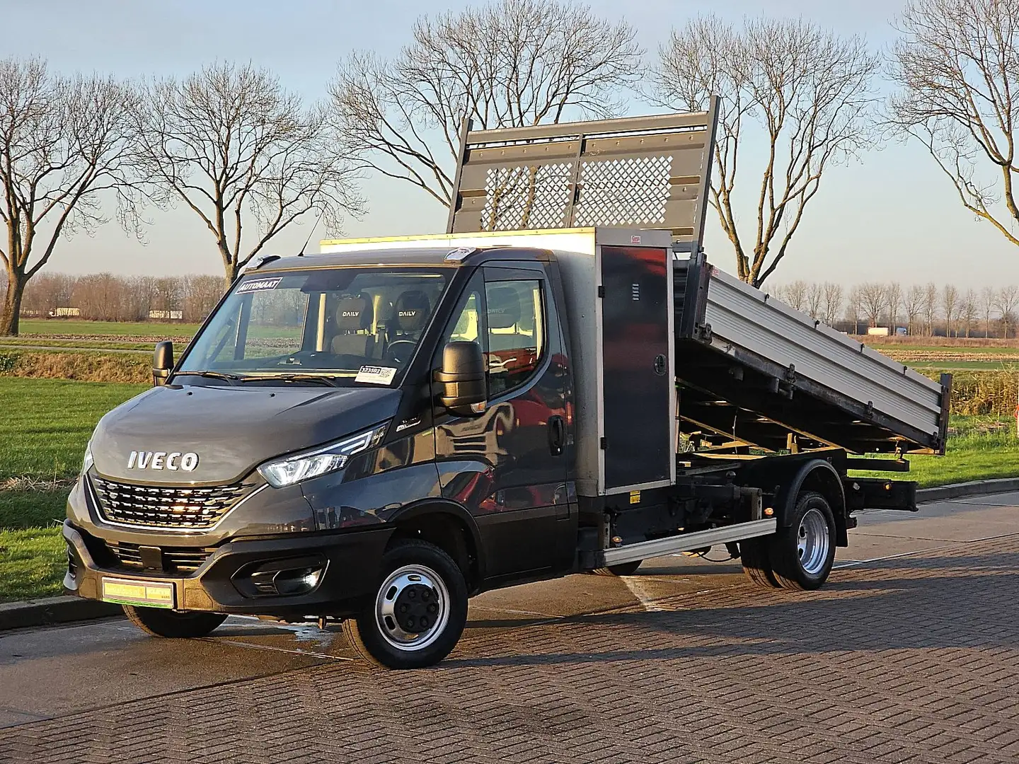 Iveco Daily 35C18 3.0L 3-Zijden Kipper Gris - 2