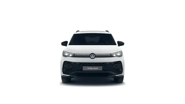 Volkswagen Tiguan view 3