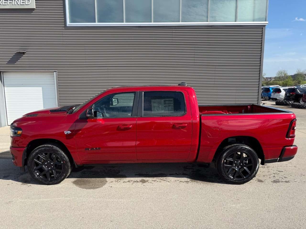 2026 RAM 1500 Sport 4x4 Crew Cab 5'7 Box — снимка 3