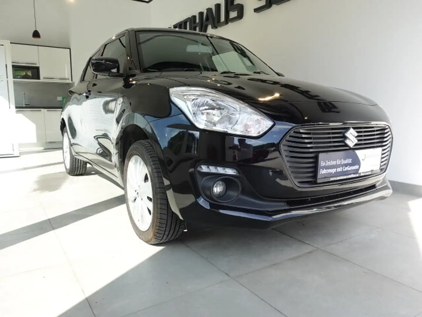 Suzuki Swift 1,2 DualJet Allgrip Shine Schwarz - 2