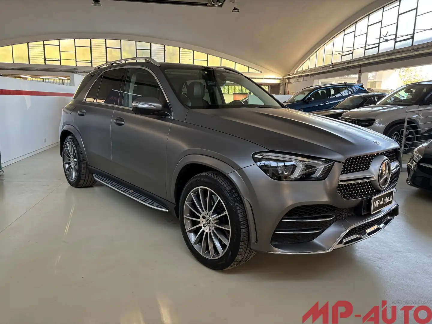 Mercedes-Benz GLE 350 GLE 350 de hybrid EQ 4Matic AMG Line Premium Plus Grigio - 2