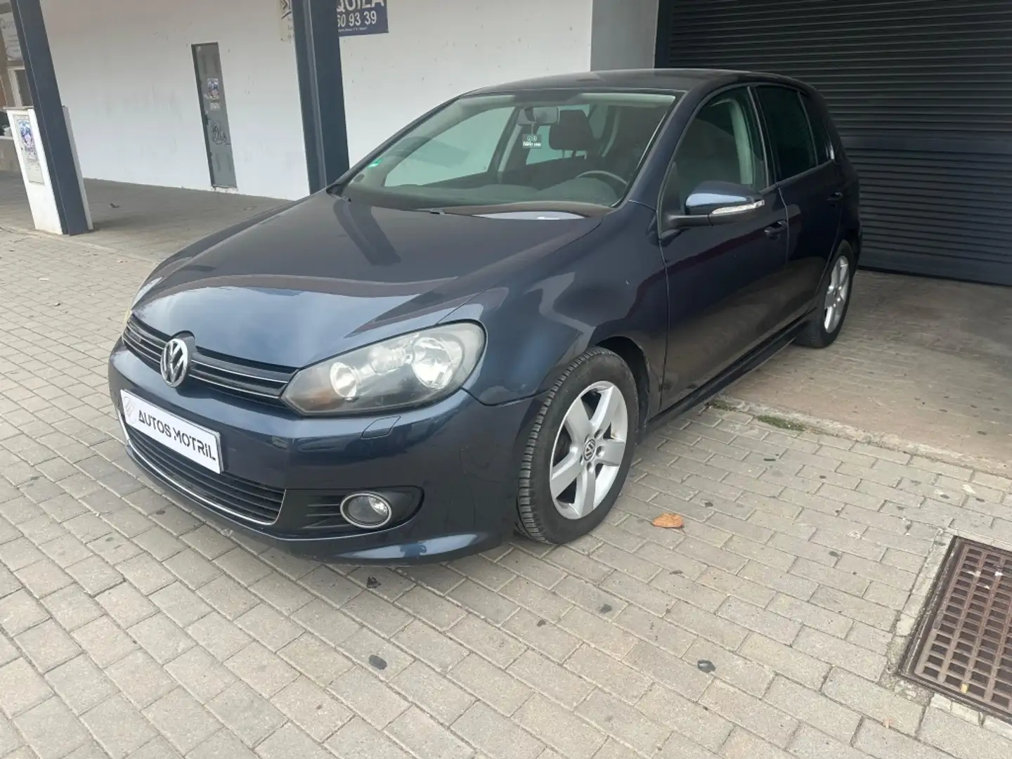 Volkswagen Golf 1.6TDI CR Advance BMT 105 Bleu - 1