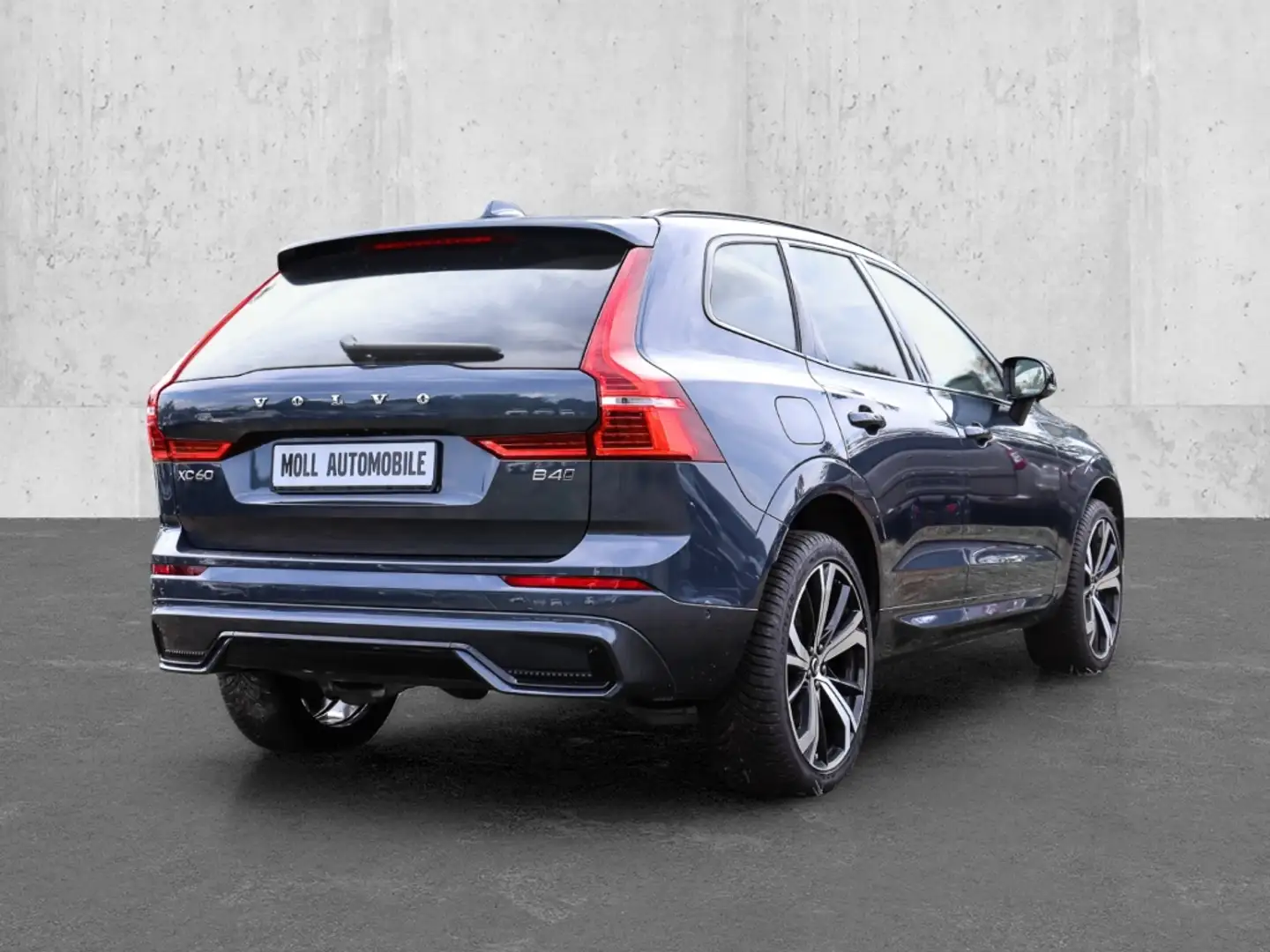 Volvo XC60 Ultimate Dark AWD B4 Diesel EU6d Allrad HUD AD Sta Blau - 2