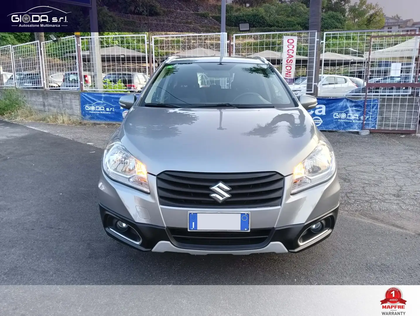 Suzuki SX4 S-Cross 1.6 DDiS 4WD All Grip Top Grigio - 2