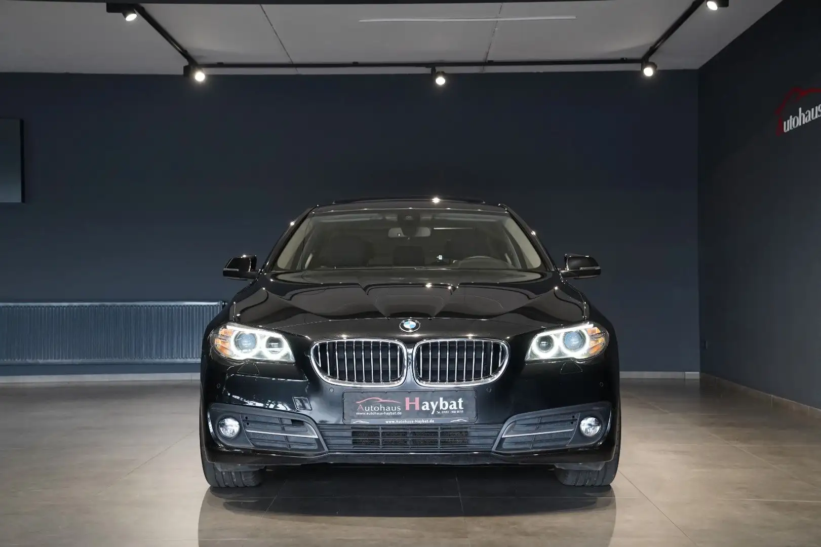 BMW 520 d xDrive Nav Prof-Xen-Leder-GSD-StanHz-AHK Schwarz - 2
