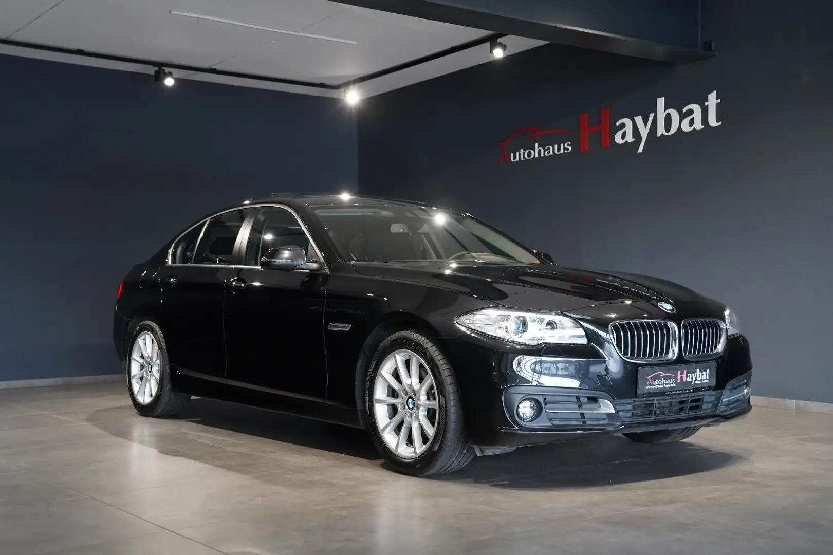 BMW 520 d xDrive Nav Prof-Xen-Leder-GSD-StanHz-AHK Schwarz - 1