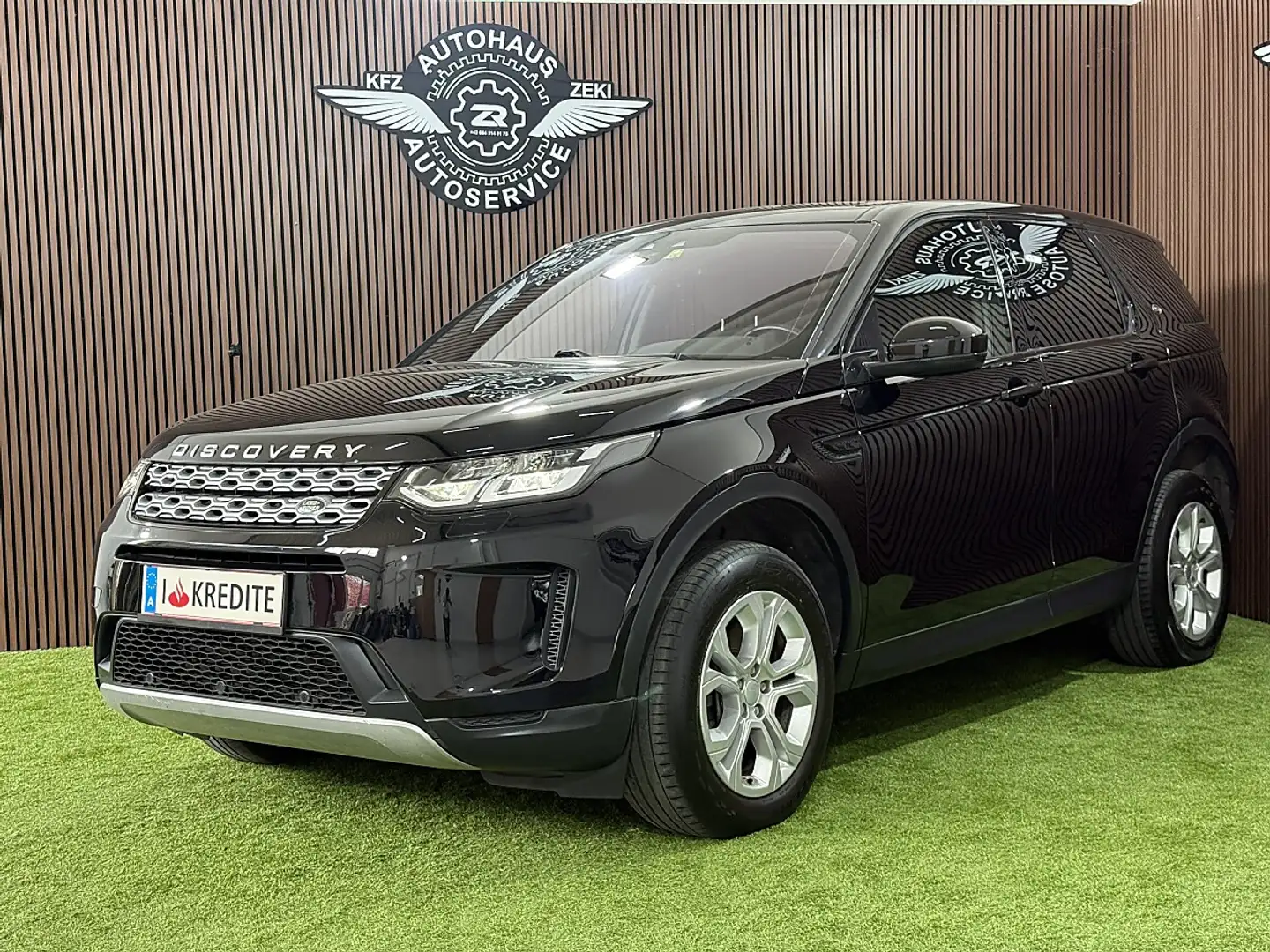Land Rover Discovery Sport 2.0 TD4 D150 4WD Aut. Schwarz - 1