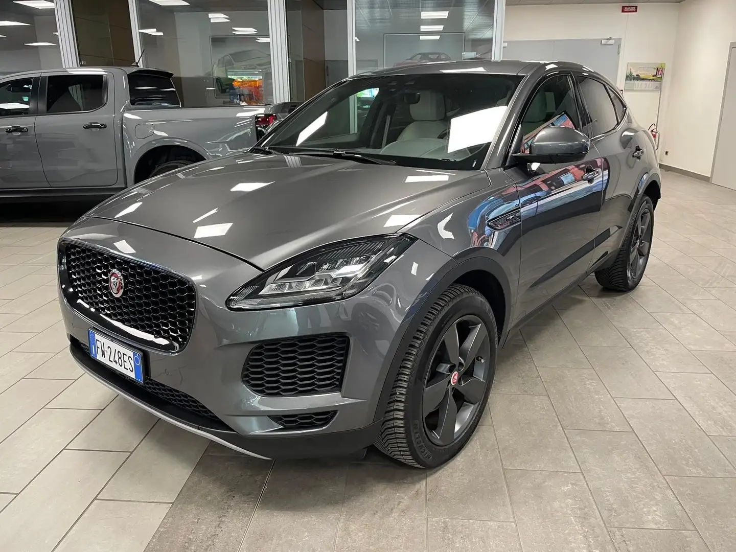 Jaguar E-Pace 2.0 diesel 150cv. 4x4 S ,Km 48.000 GARANZIA 2 ANNI Grigio - 1