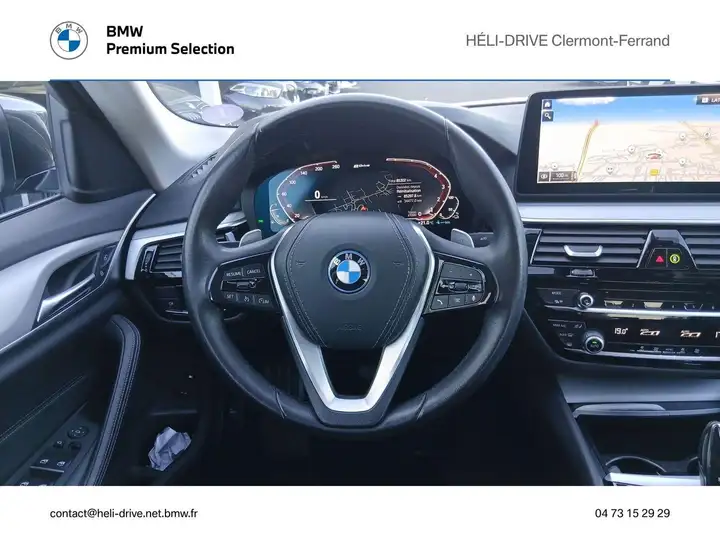 BMW 530 530eA xDrive 292ch Business Design Steptronic — photo 16