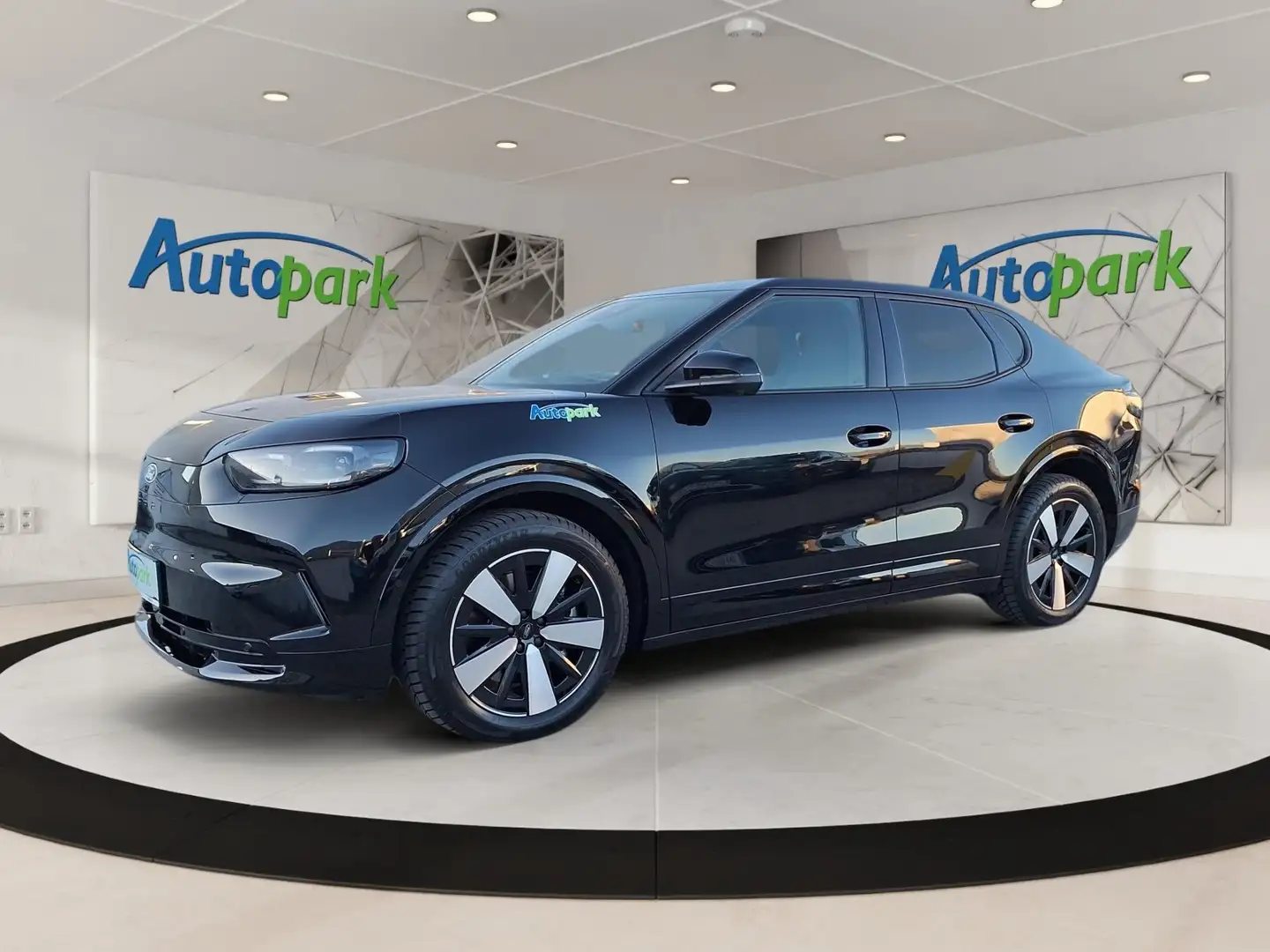 Ford Capri Extended Range Schwarz - 2