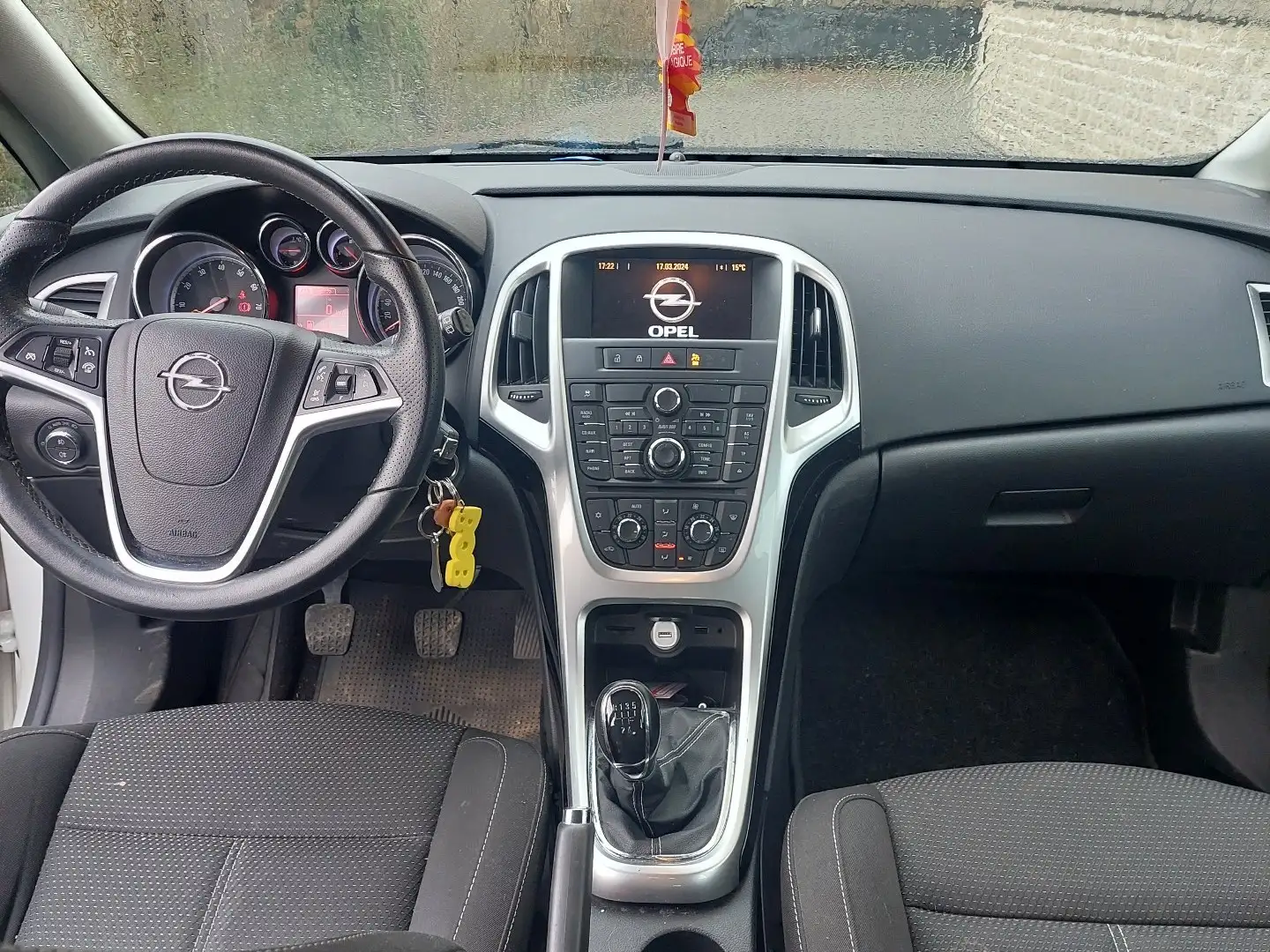 Opel Astra 1.6 SIDI Turbo ecoFLEX Start/Stop Sport Blanc - 1
