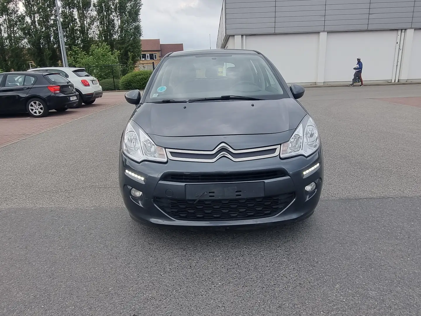 Citroen C3 C3 1.2i. **1 ER PROPRIÉTAIRE ** Gris - 2