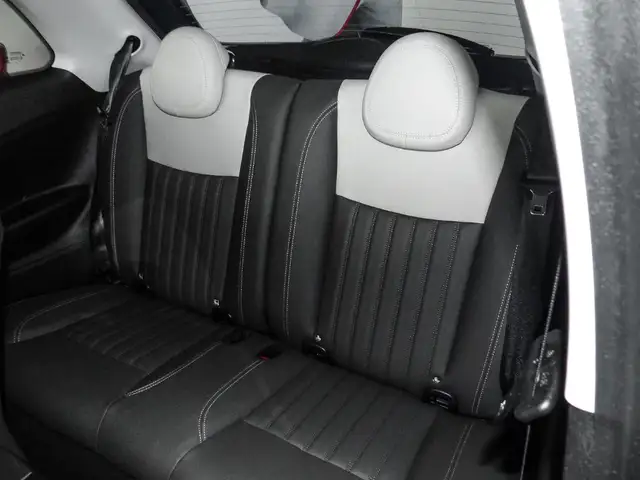 Fiat 500E view 6
