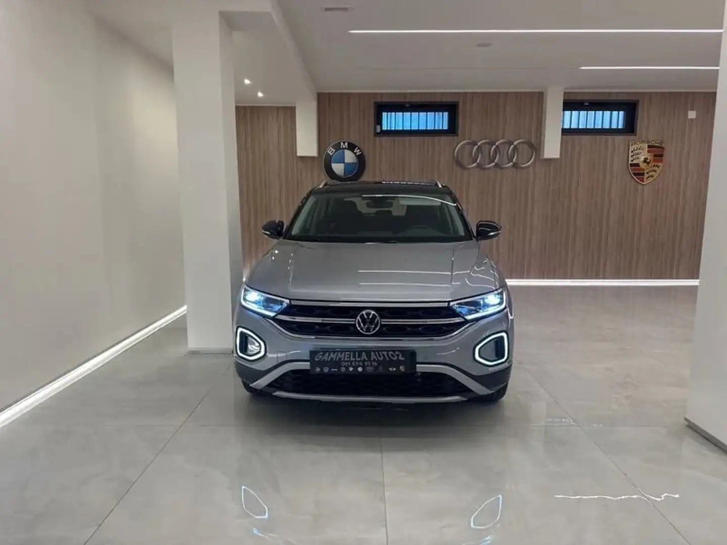 Volkswagen T-Roc T-Roc 1.0 tsi Life 110cv Grigio - 1